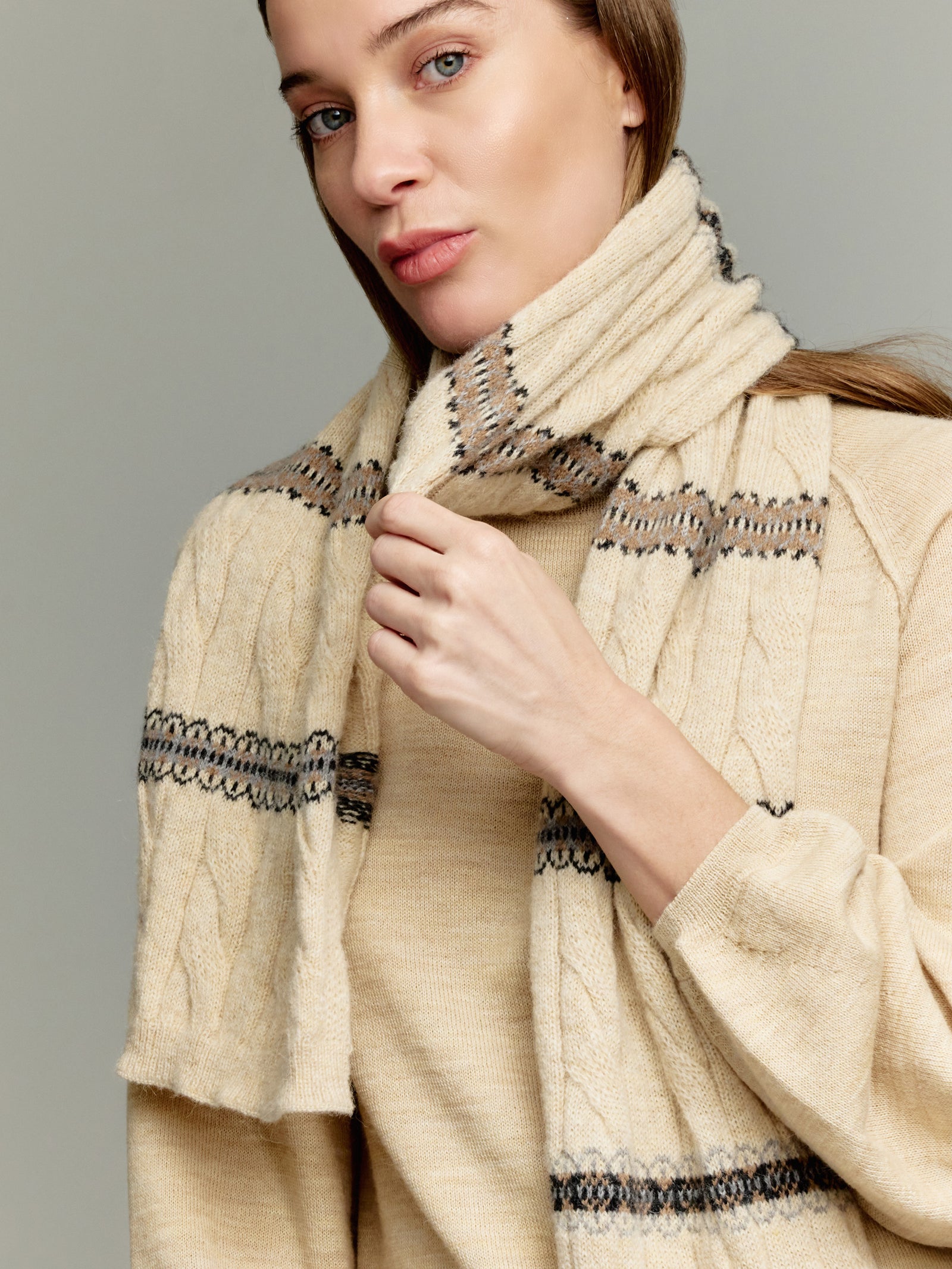 Bufanda Yoke Bufanda de Baby Alpaca Color Beige