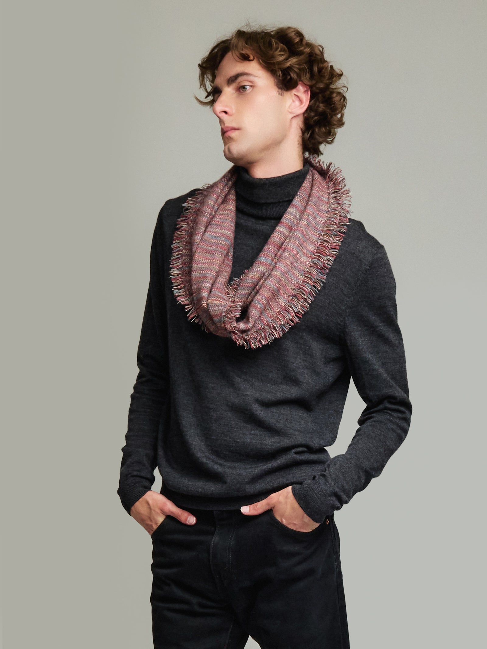 Yudith Scarf Baby Alpaca Color Red