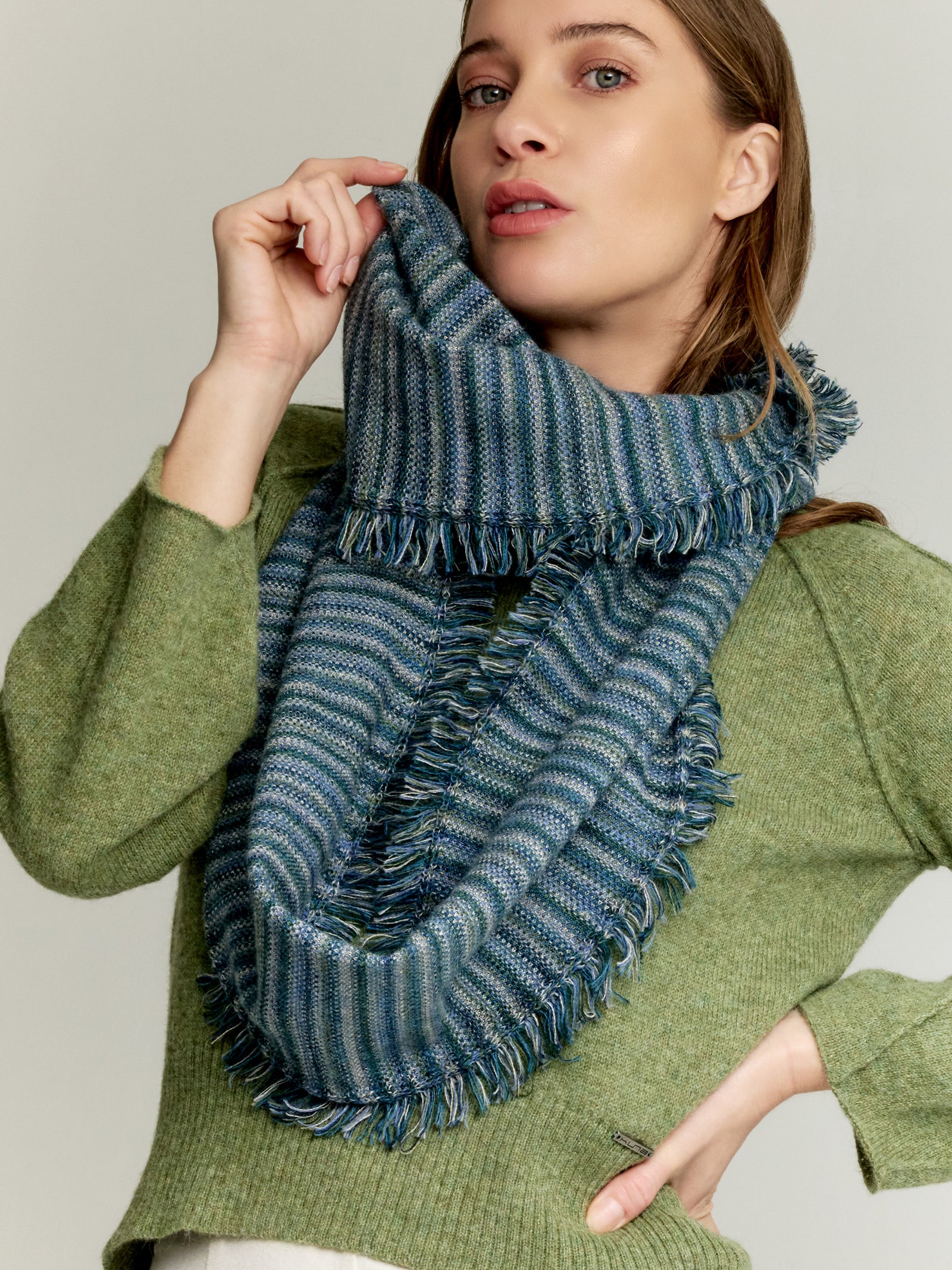 Yudith Scarf Baby Alpaca Color Green