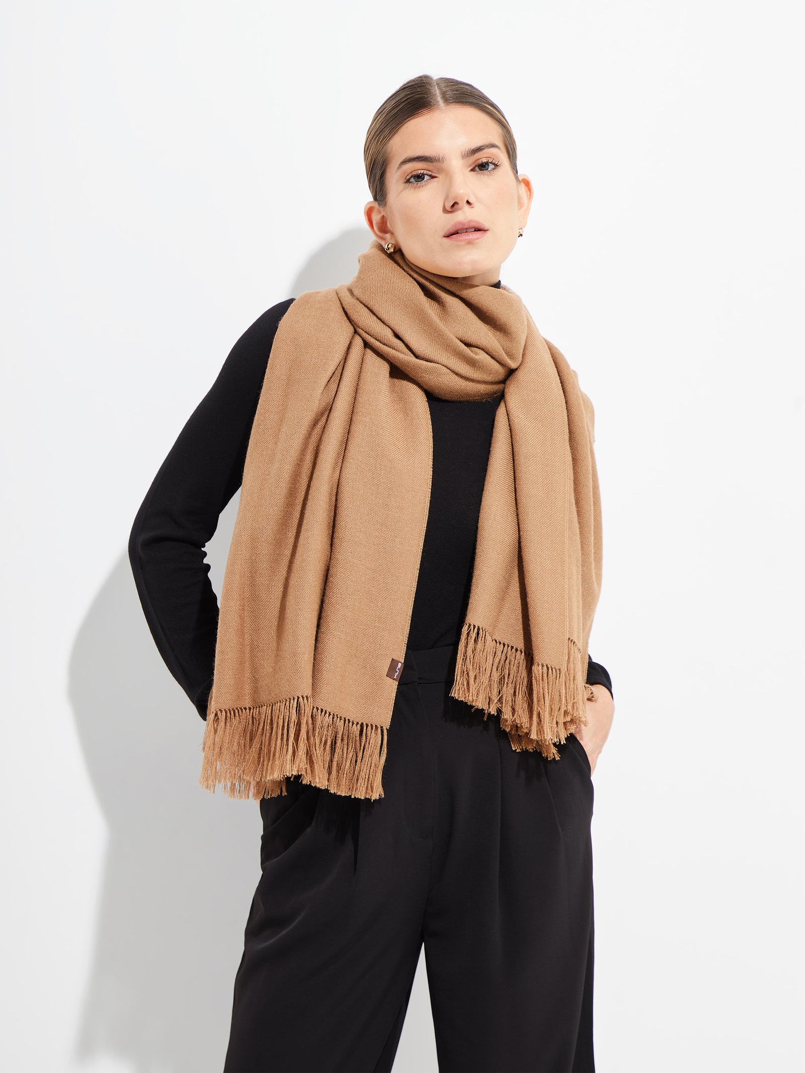 ESTOLA JEE DE ROYAL ALPACA COLOR CAMEL