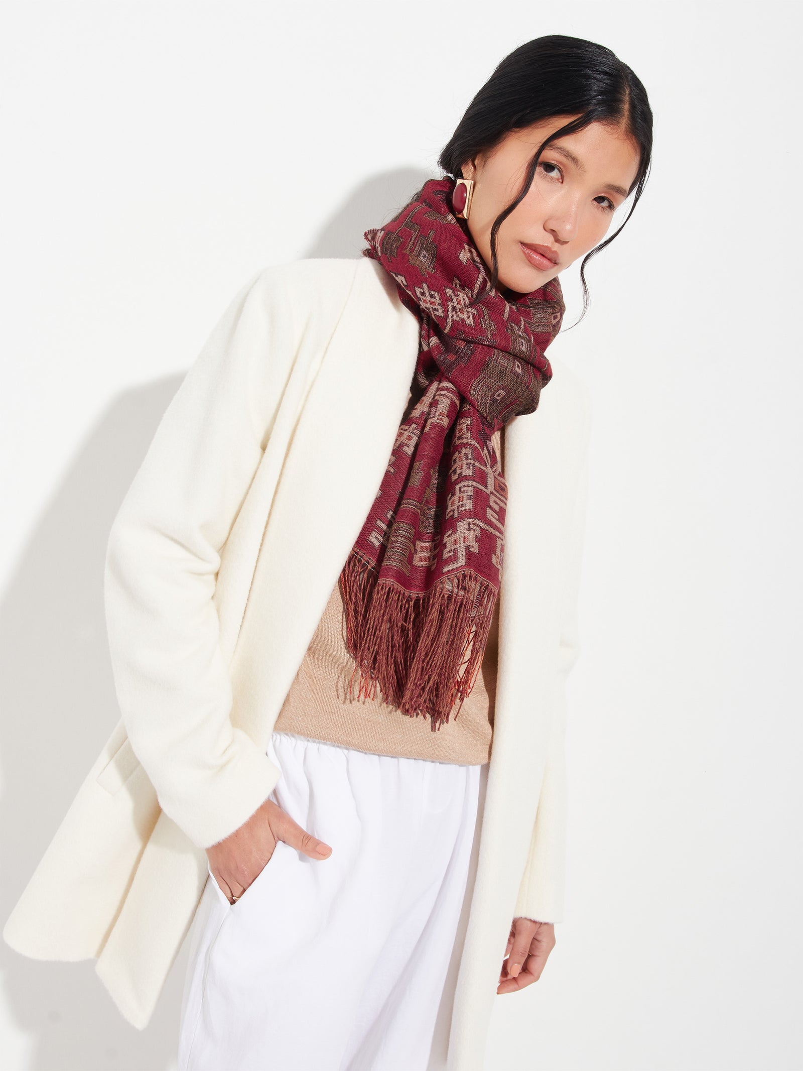 Nazca - Chal 52 de Baby Alpaca Color Rojo