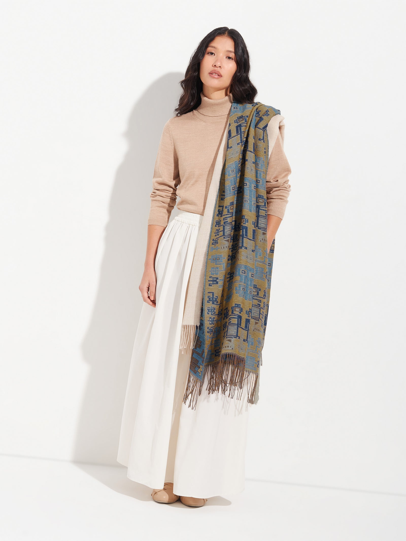 Nazca - Chal de 52 Baby Alpaca Color Azul
