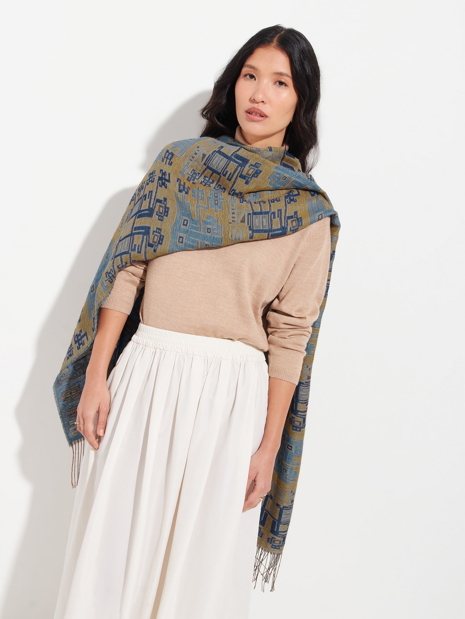 Nazca - Chal de 52 Baby Alpaca Color Azul