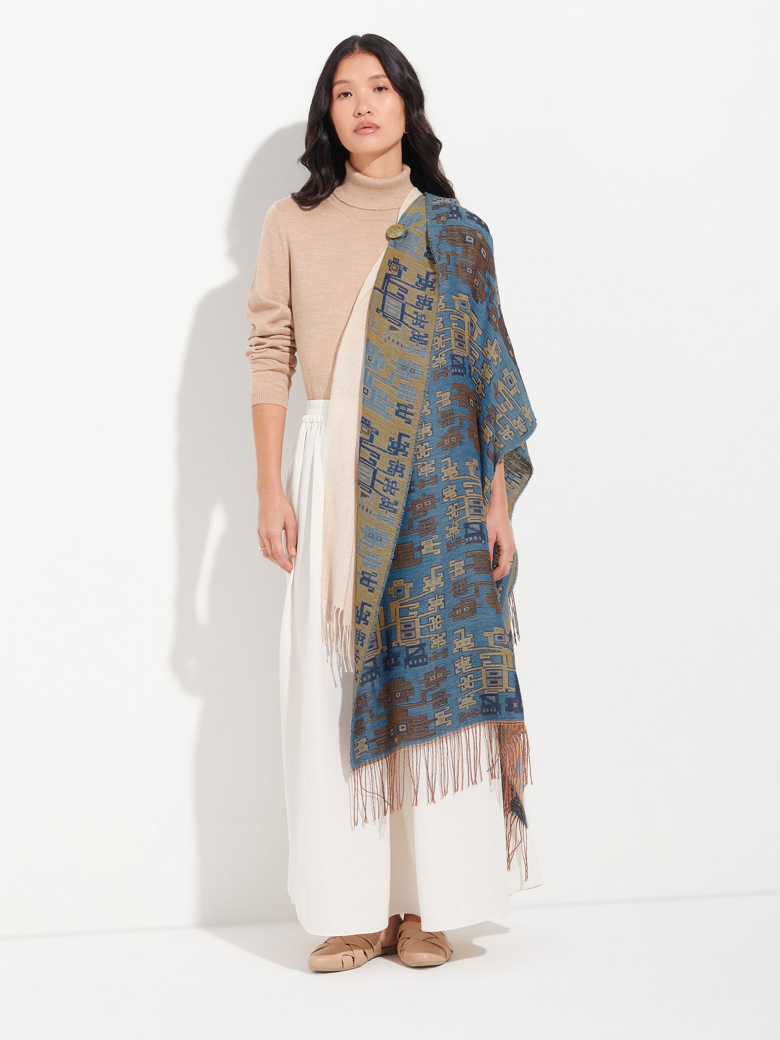 Nazca - Chal de 52 Baby Alpaca Color Azul