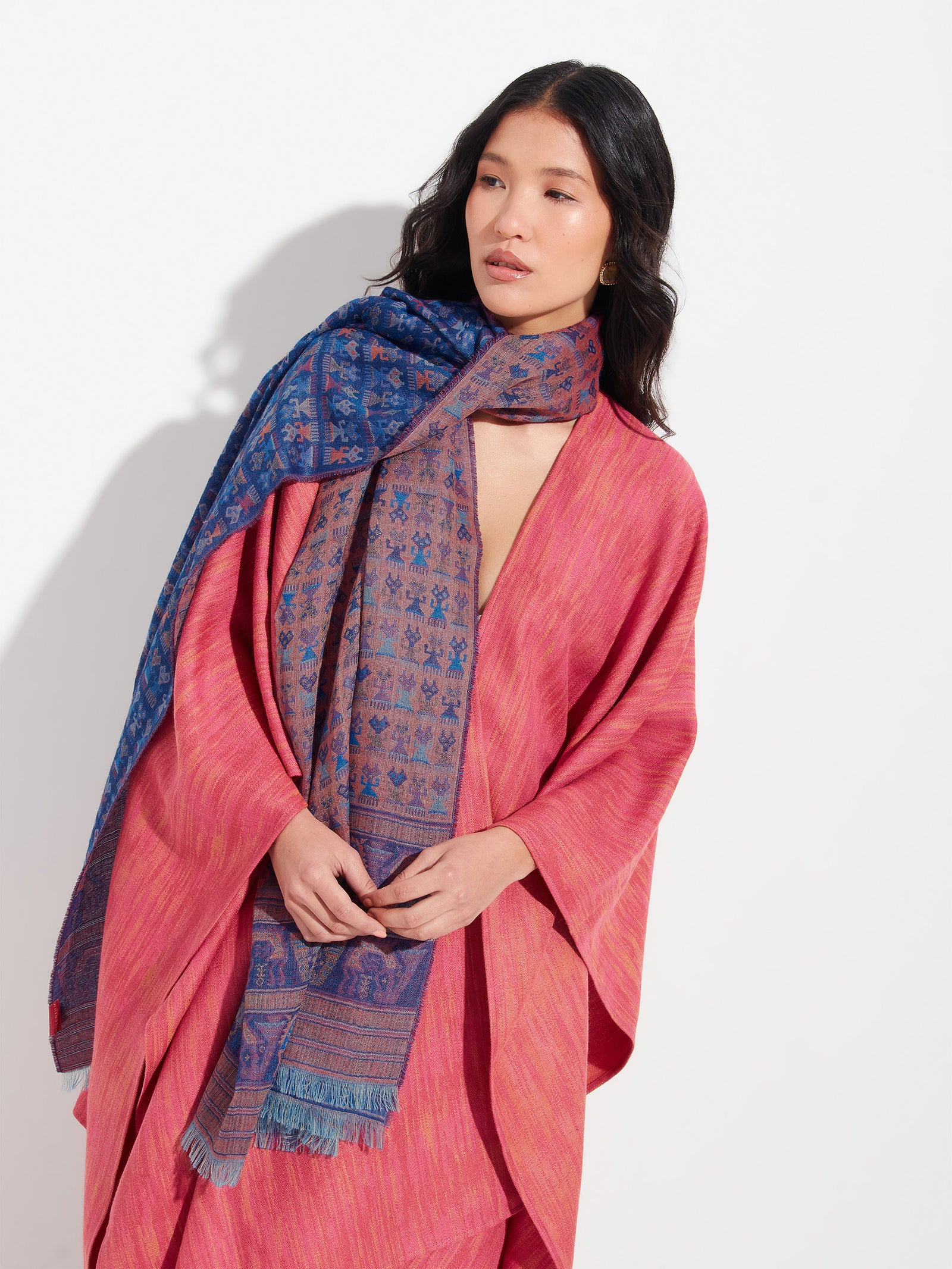 Lambayeque - 9 Shawl Royal Alpaca And Silk Color Blue