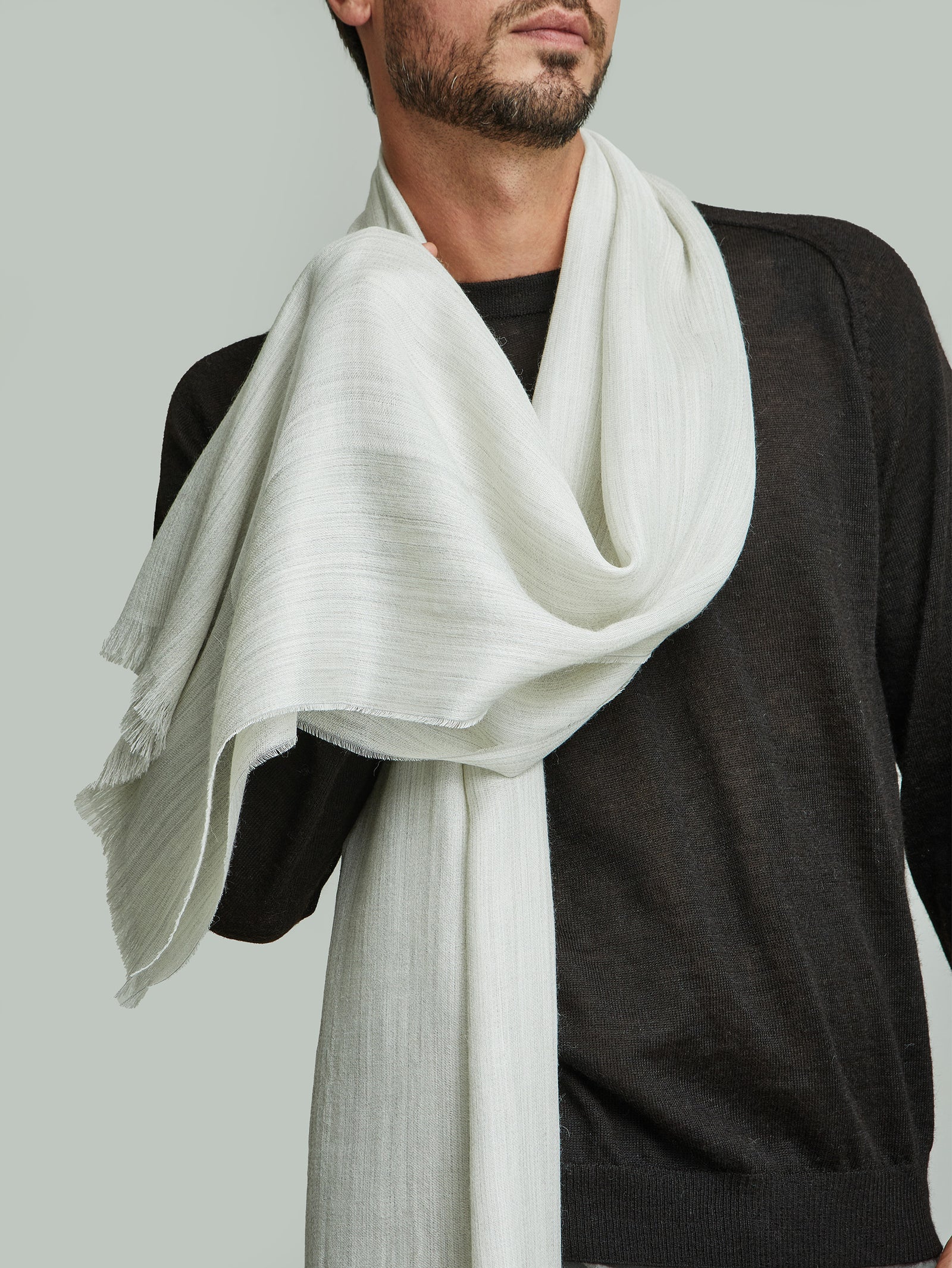 Vaes Shawl Baby Alpaca Color Grey