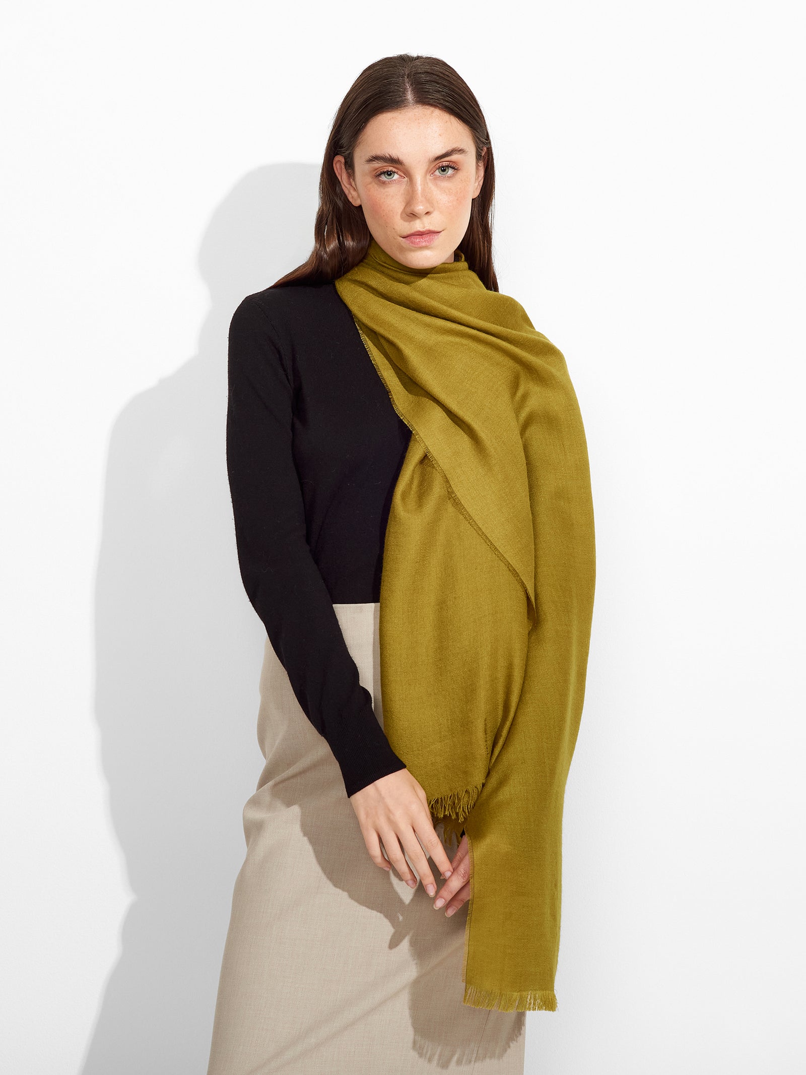 Chal Teaberry de Baby Alpaca Color Verde
