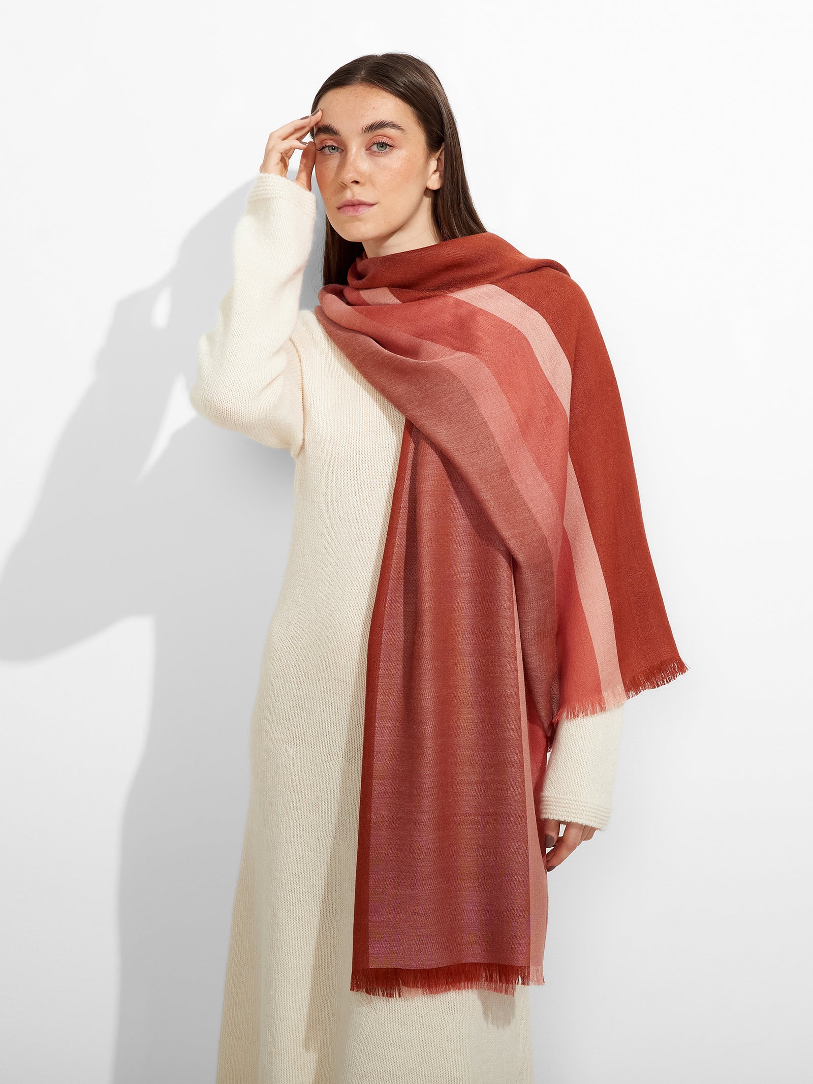 Zarry Shawl Baby Alpaca Color Rojo