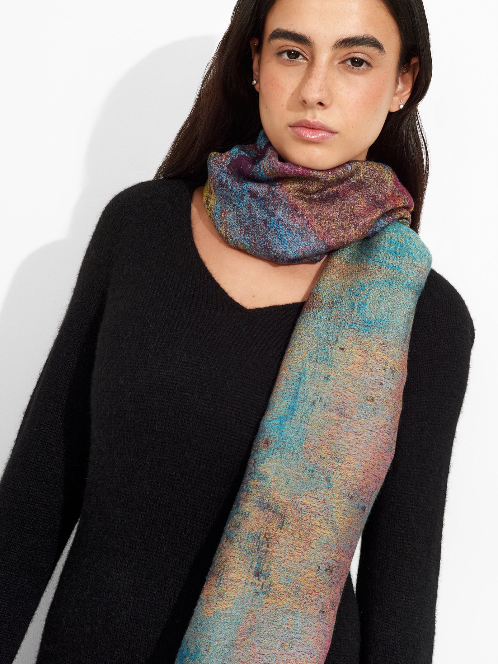 Chal Nebulosa de Orión Alpaca Royal y Seda Color Multicolor
