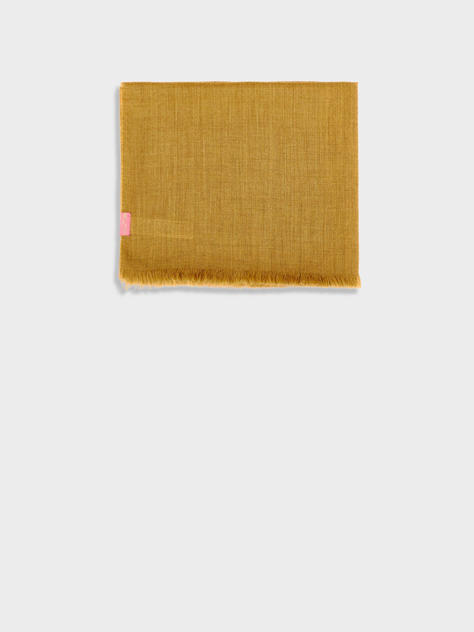 Chal Amareto Baby Alpaca Color Amarillo