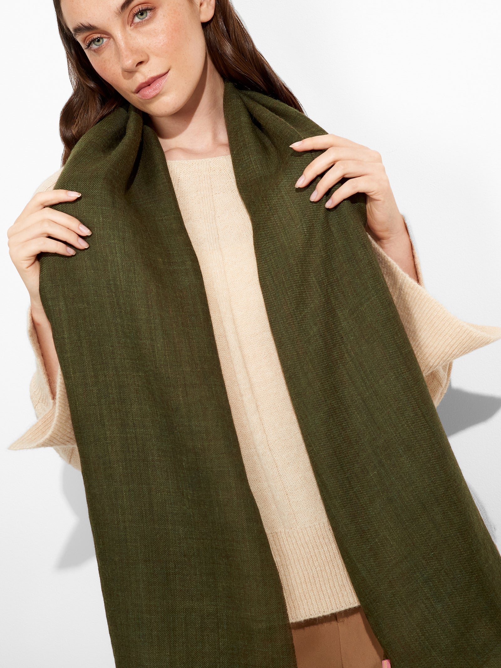 Chal Amareto Alpaca Bebé Color Verde