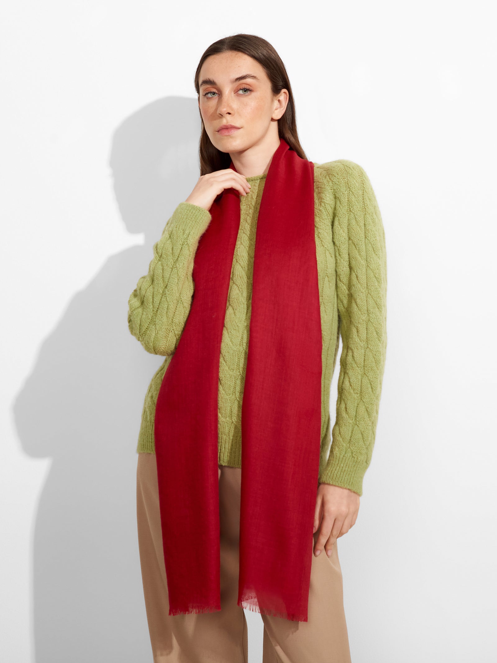 Alondra Shawl Baby Alpaca Color Red