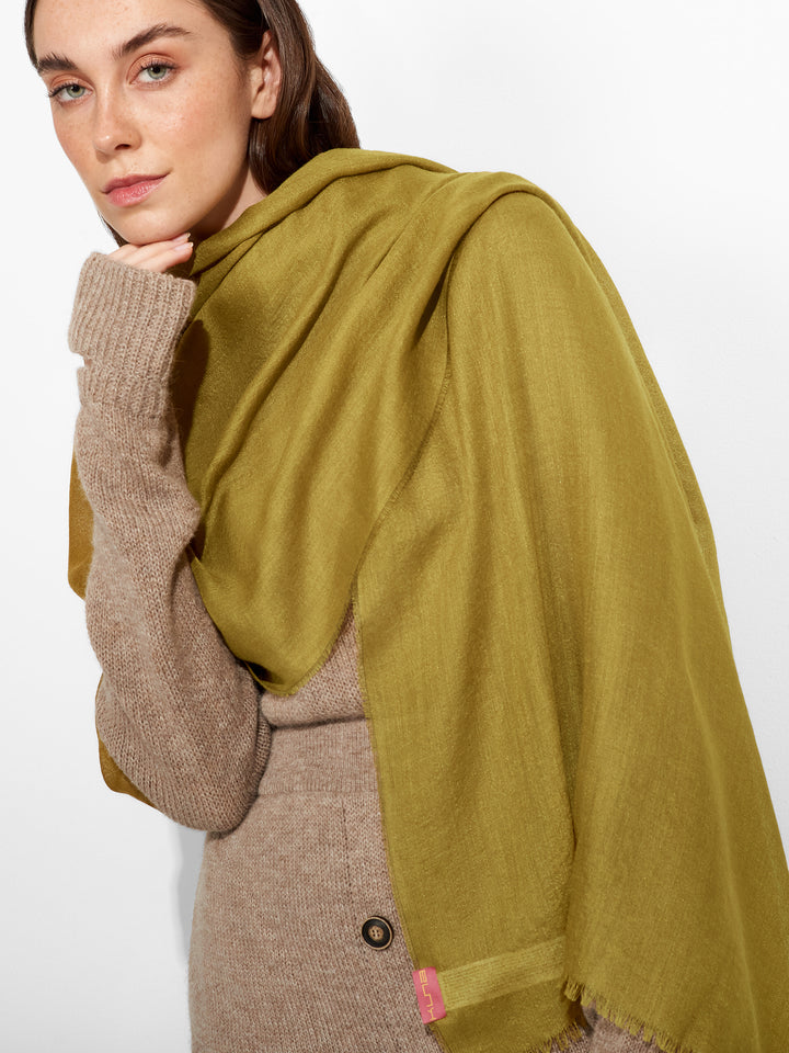 Alondra Shawl Baby Alpaca Color Green