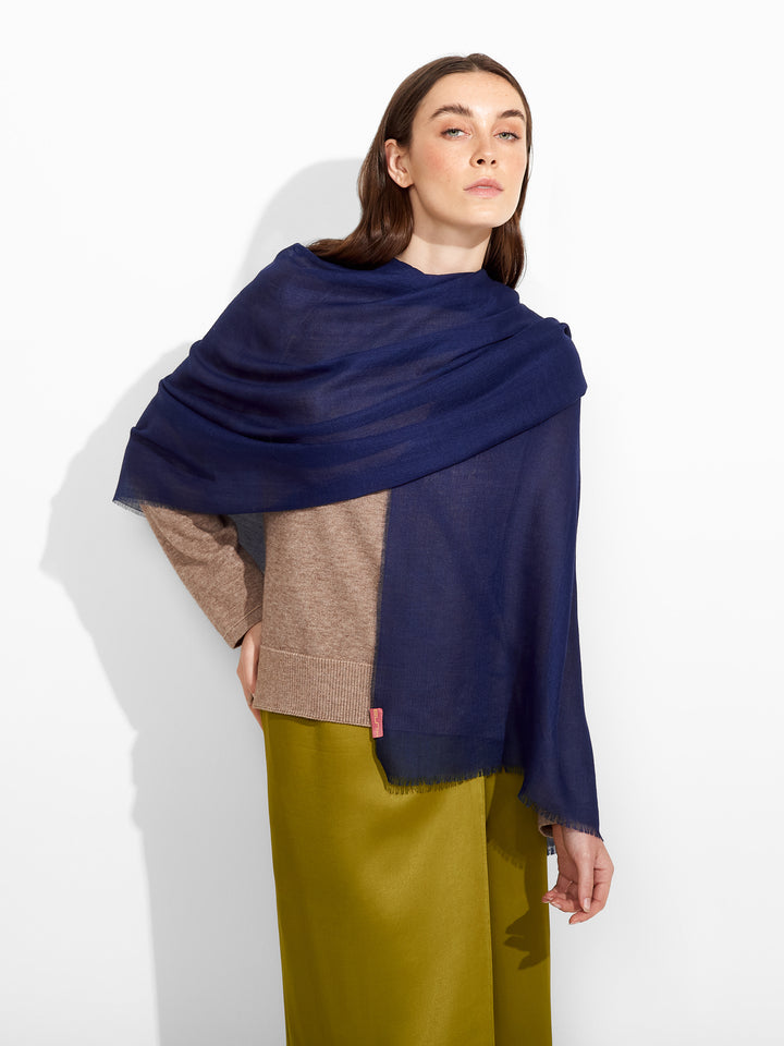 Alondra Shawl Baby Alpaca Color Blue