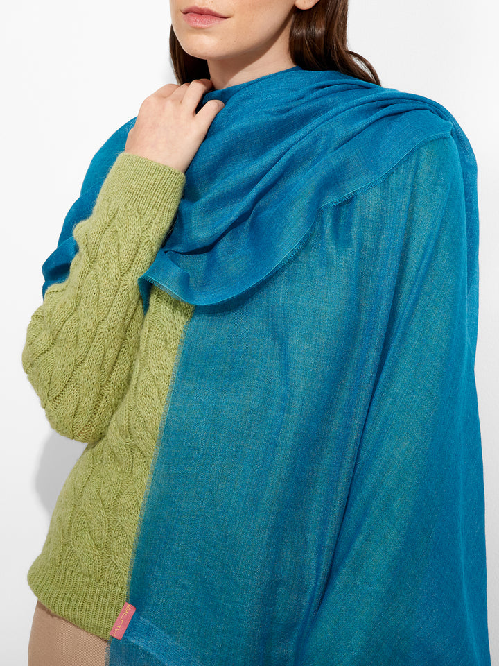 Alondra Shawl Baby Alpaca Color Turquoise