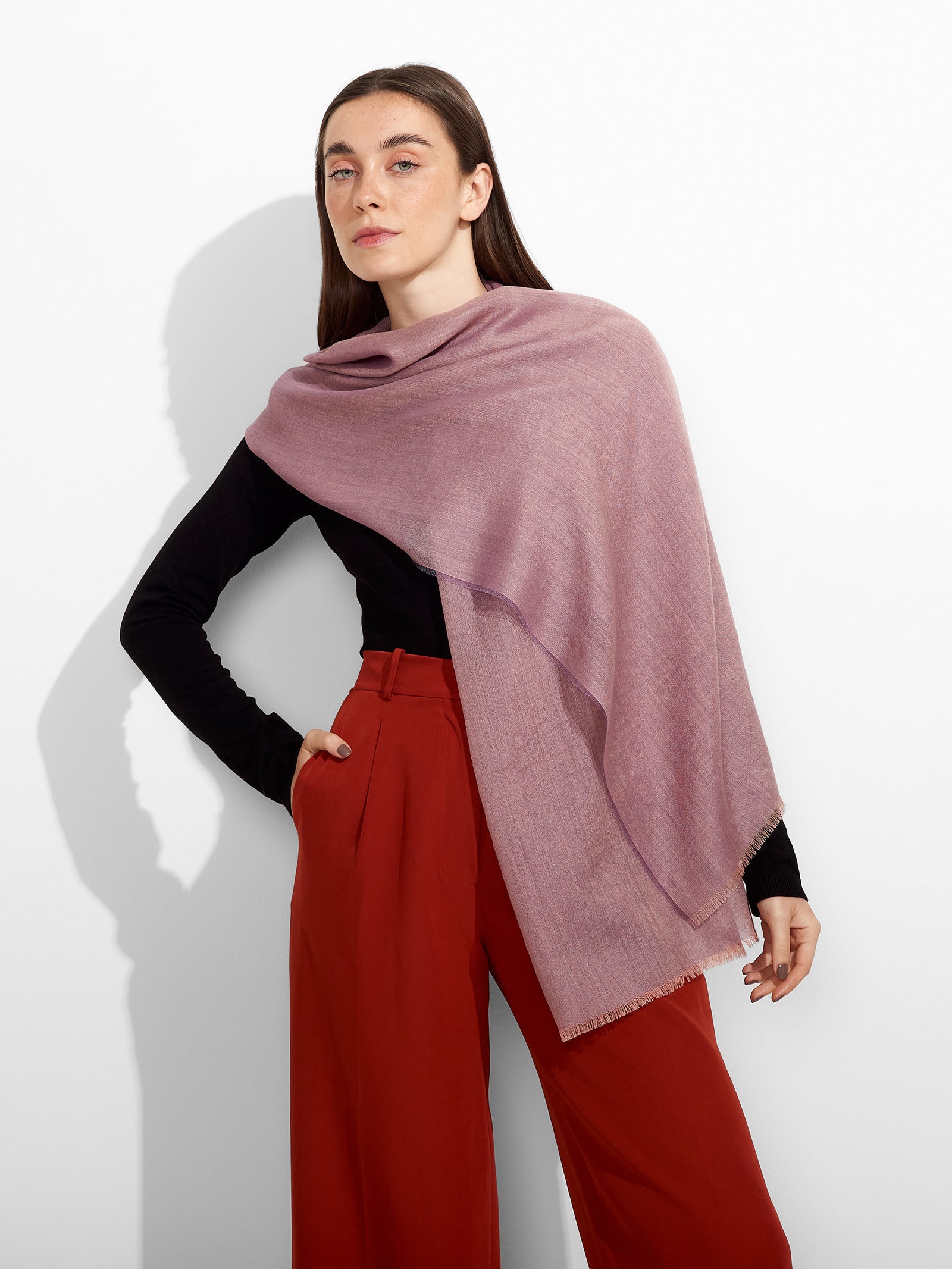 Zaina Chal Bebé Alpaca Color Púrpura