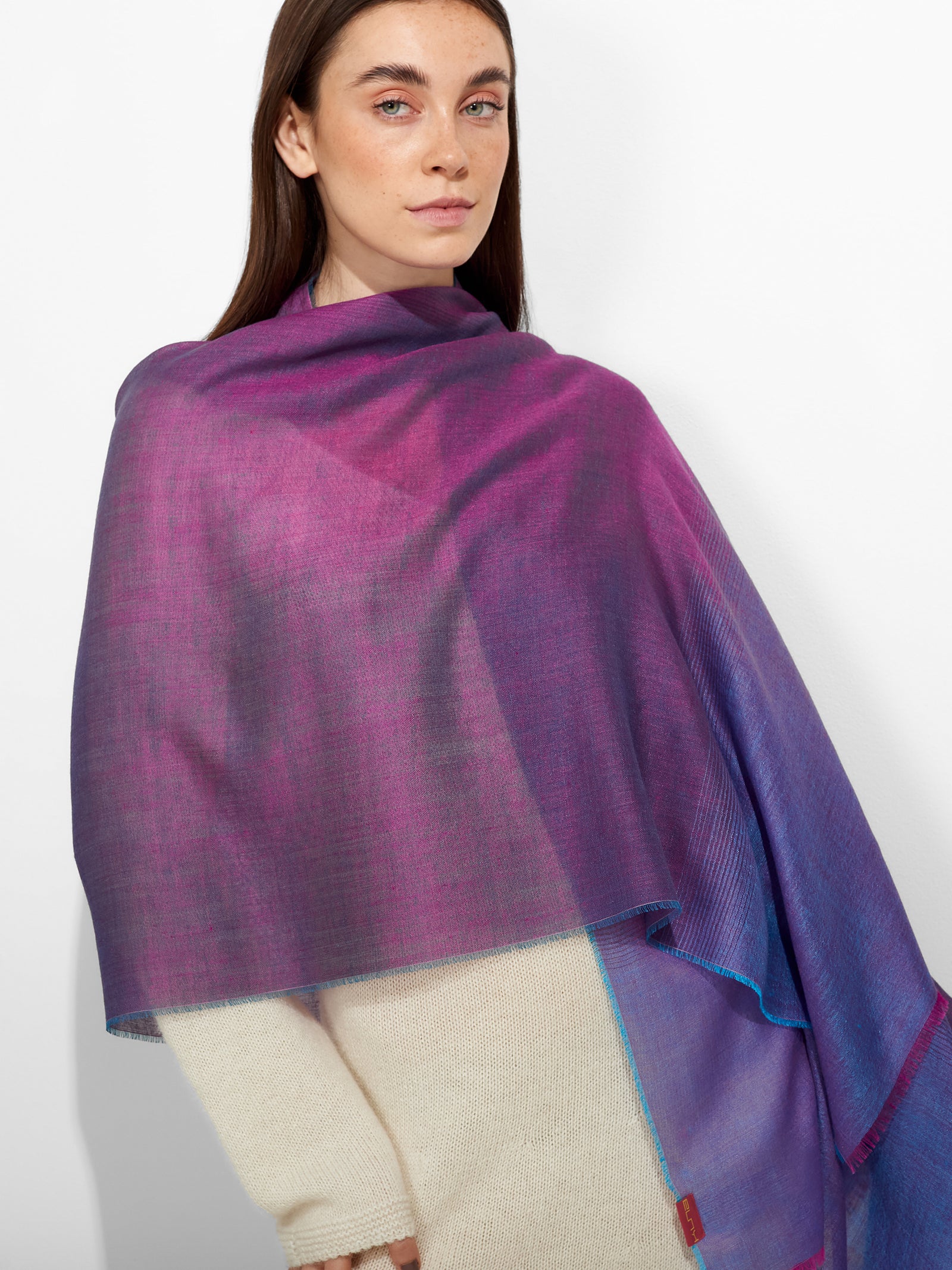 Zulma Shawl Baby Alpaca Color Purple