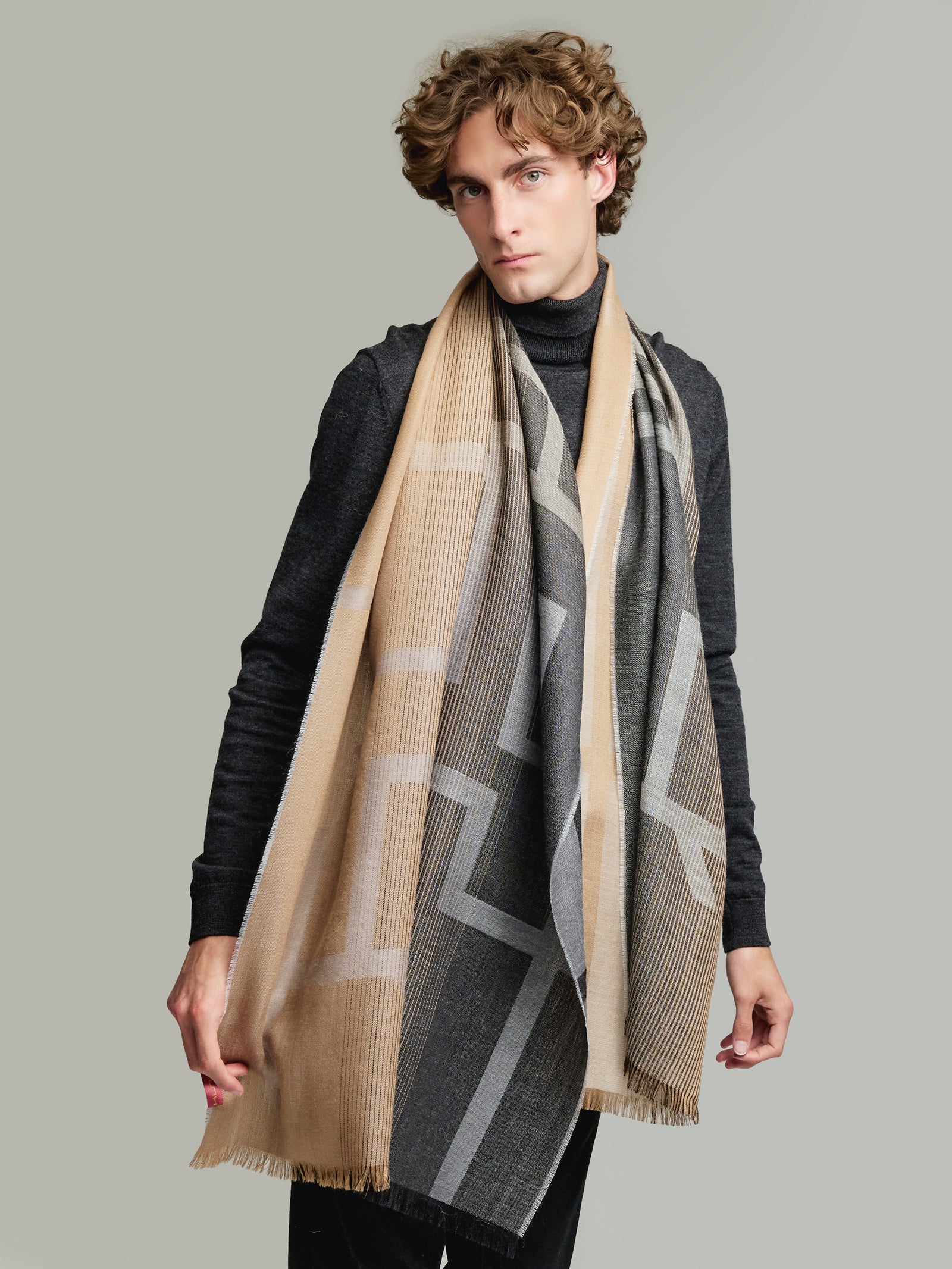 Yrati Shawl Baby Alpaca Color Black