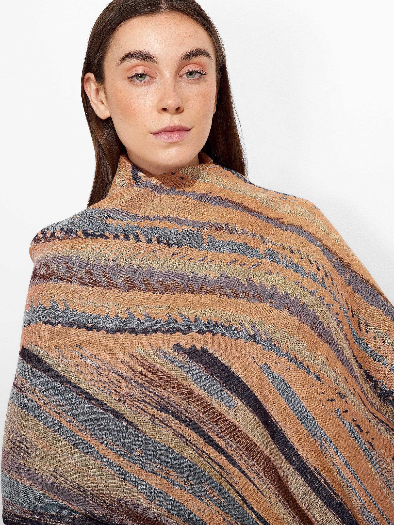 Zidny Shawl Baby Alpaca Color Pink