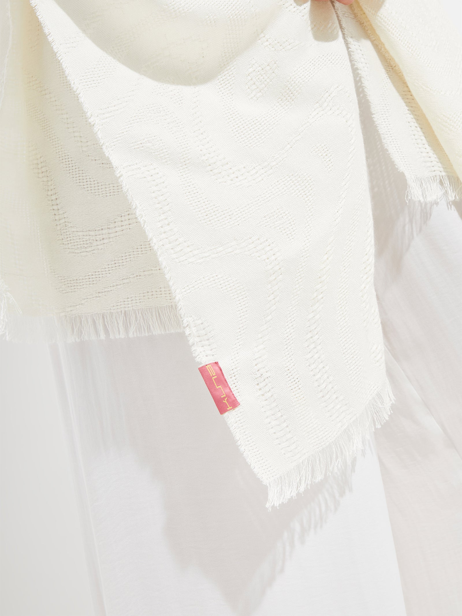 Yxtapa Shawl Baby Alpaca Color