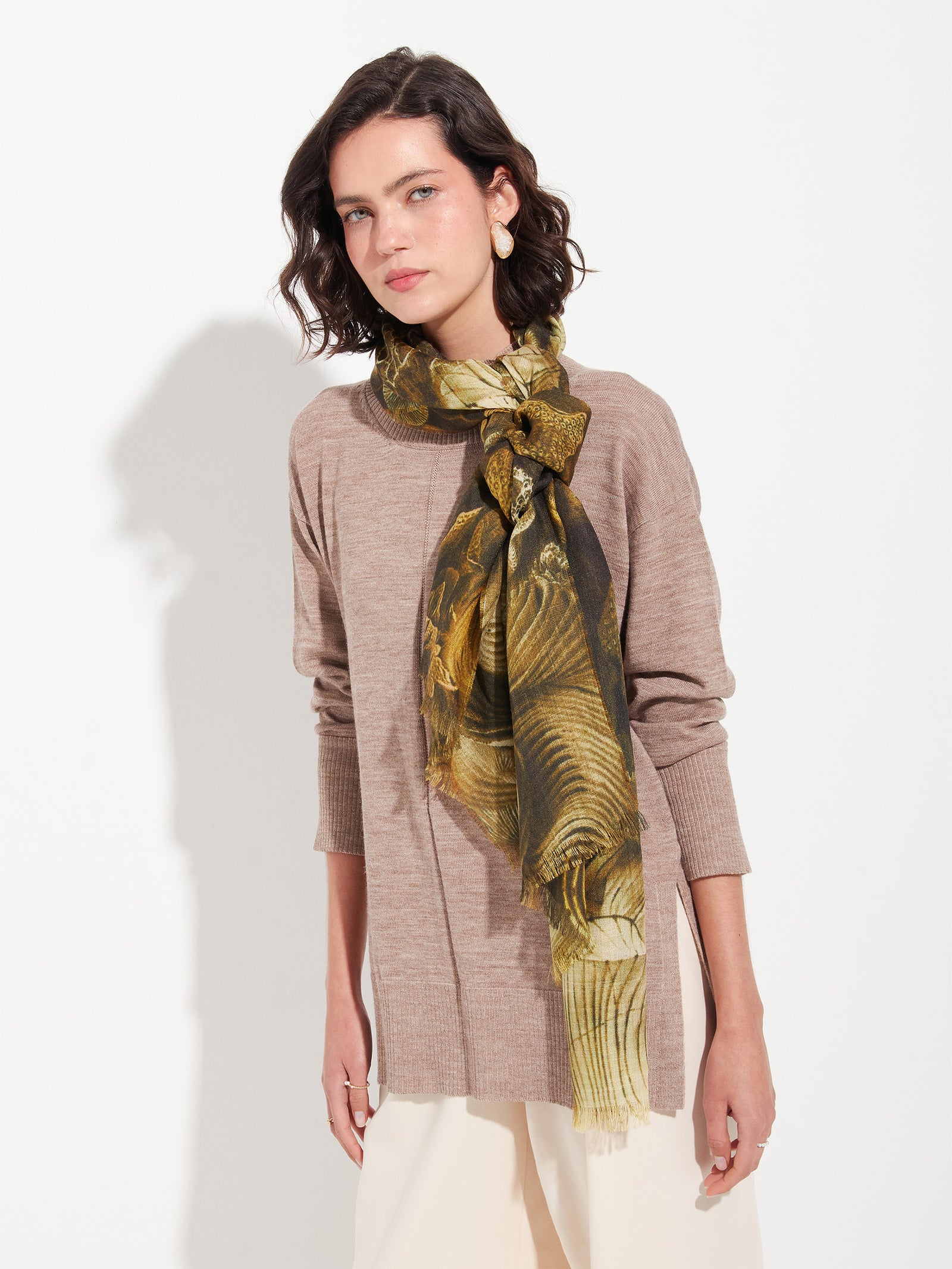 Zanone Chal de Baby Alpaca Color Amarillo