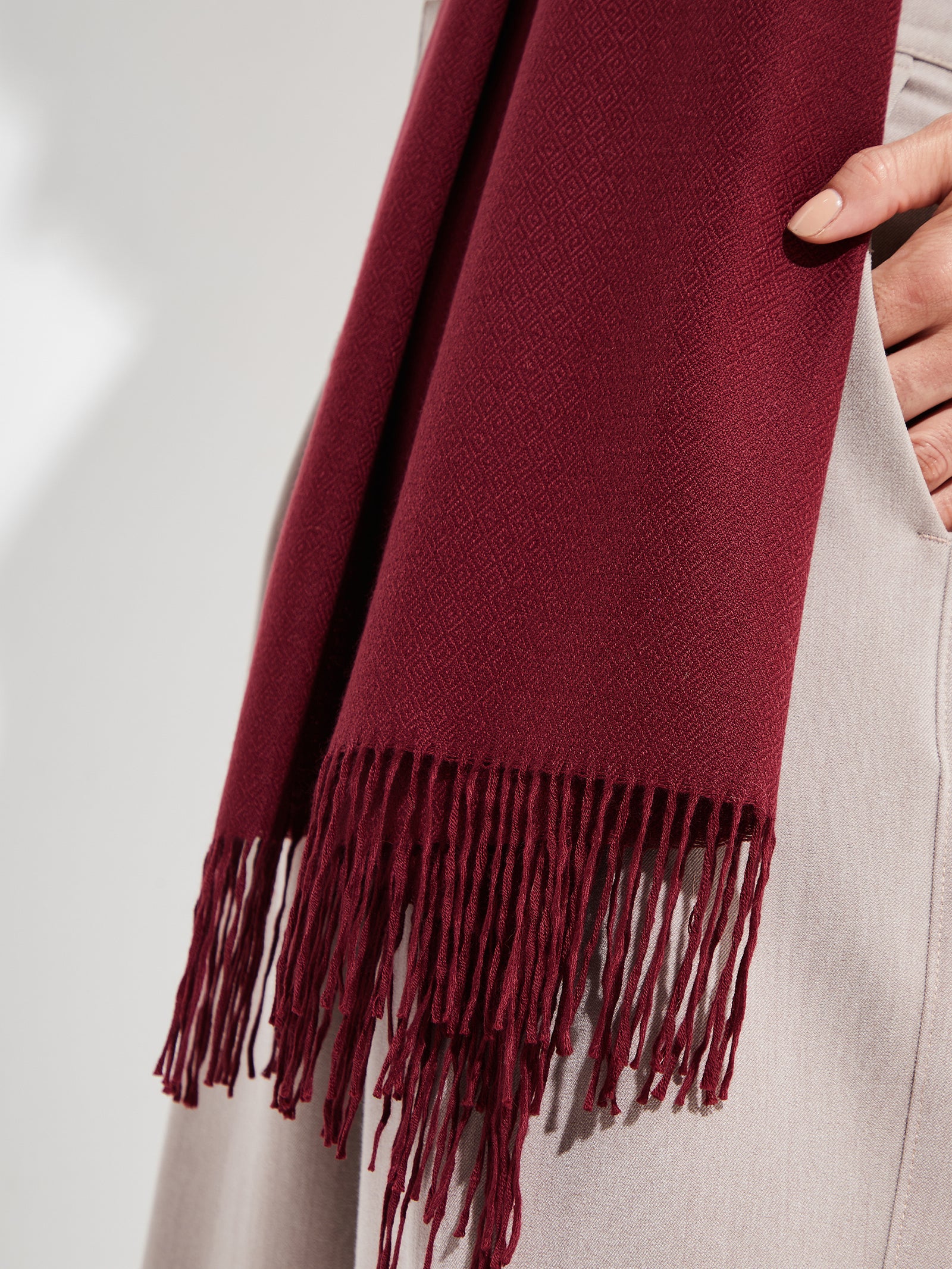 Bellinzona Shawl Vikuna Color Burdeo