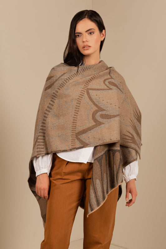 Usher Cape Baby Alpaca Color Brown