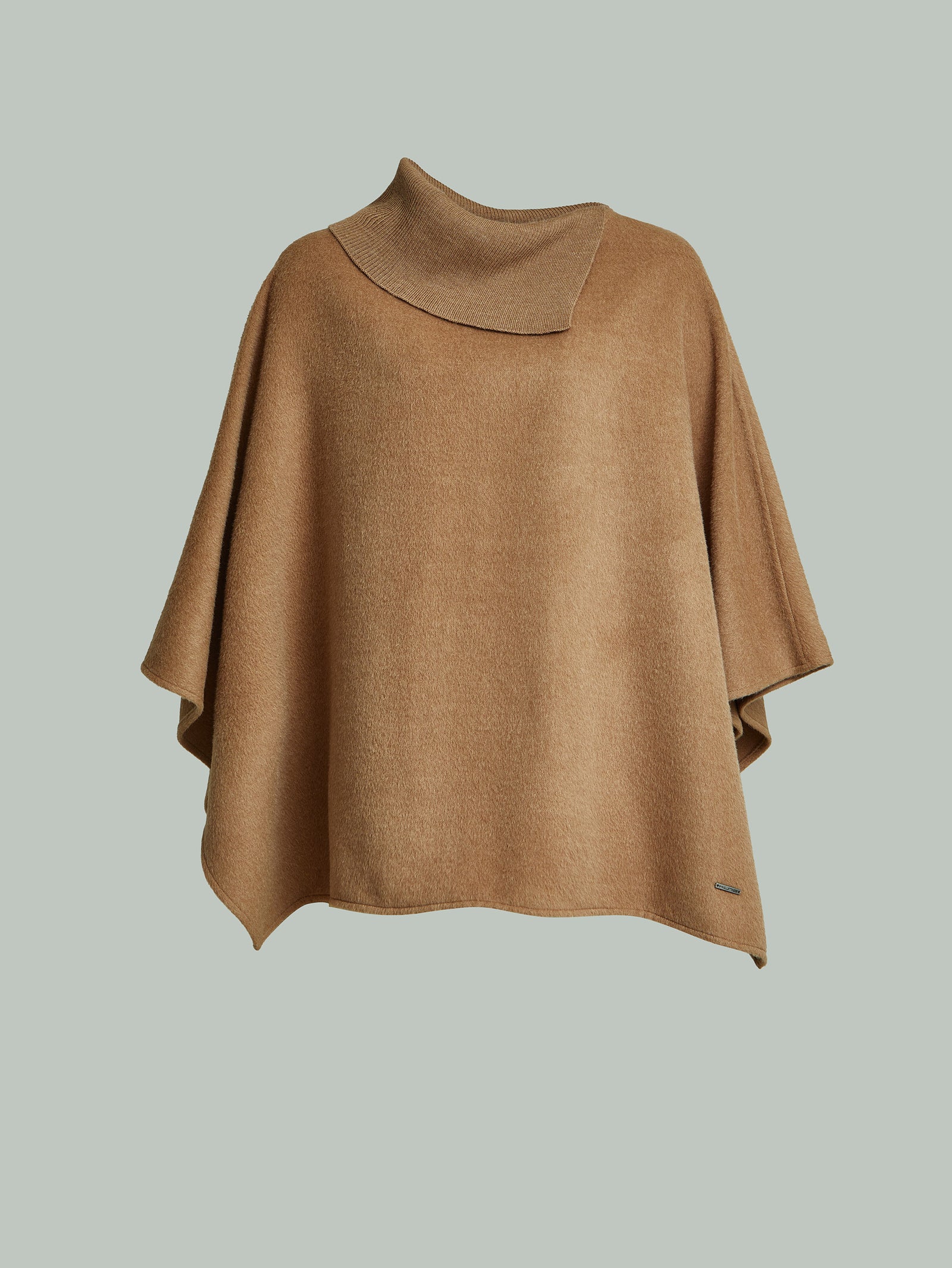 Yssey Capa Bebé Alpaca Color Camel