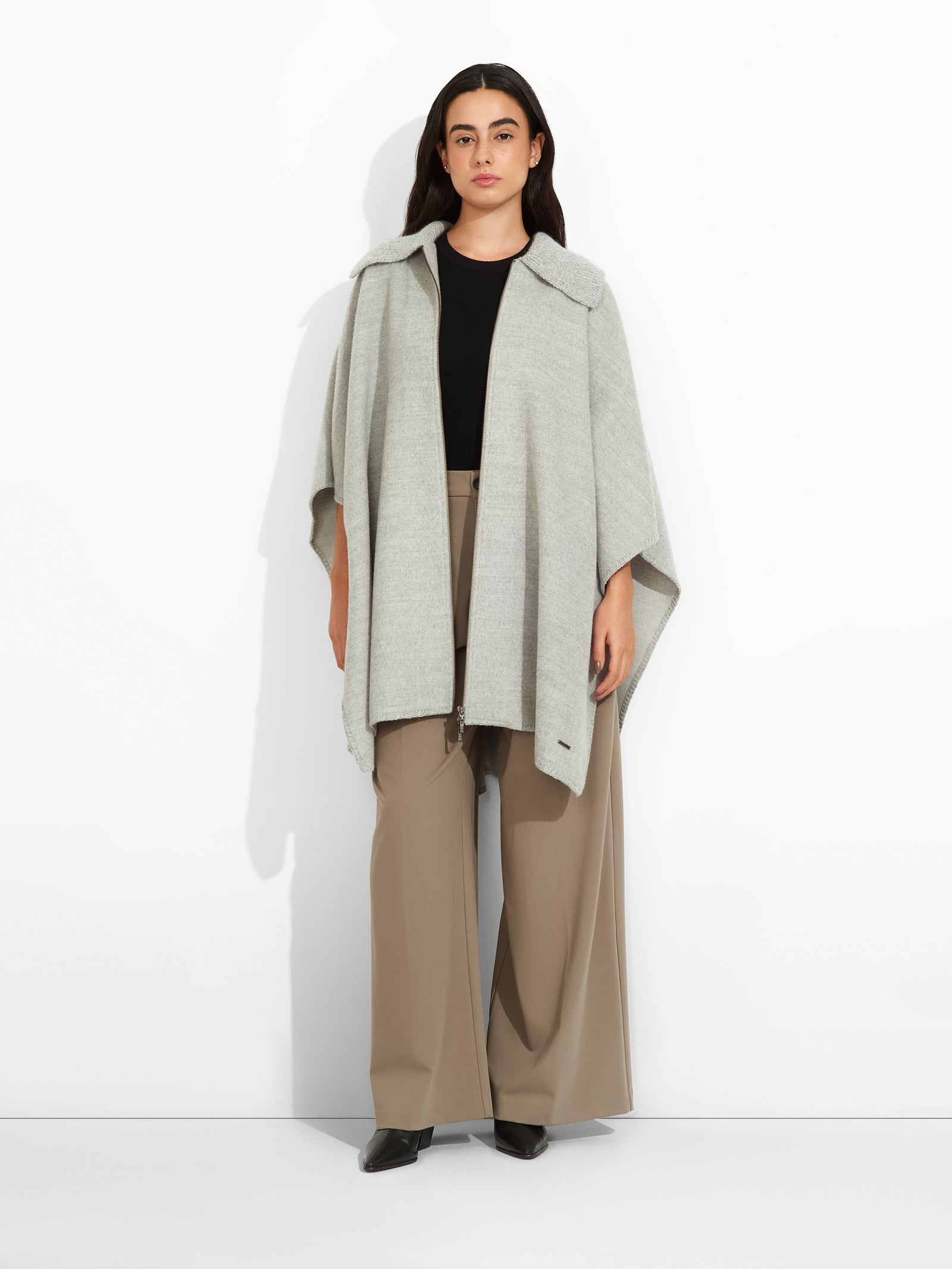 Zendaya  Baby Alpaca Color Brown