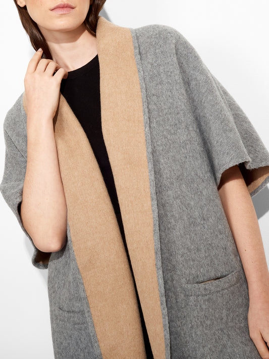 Zea Cape Baby Alpaca Color Beige