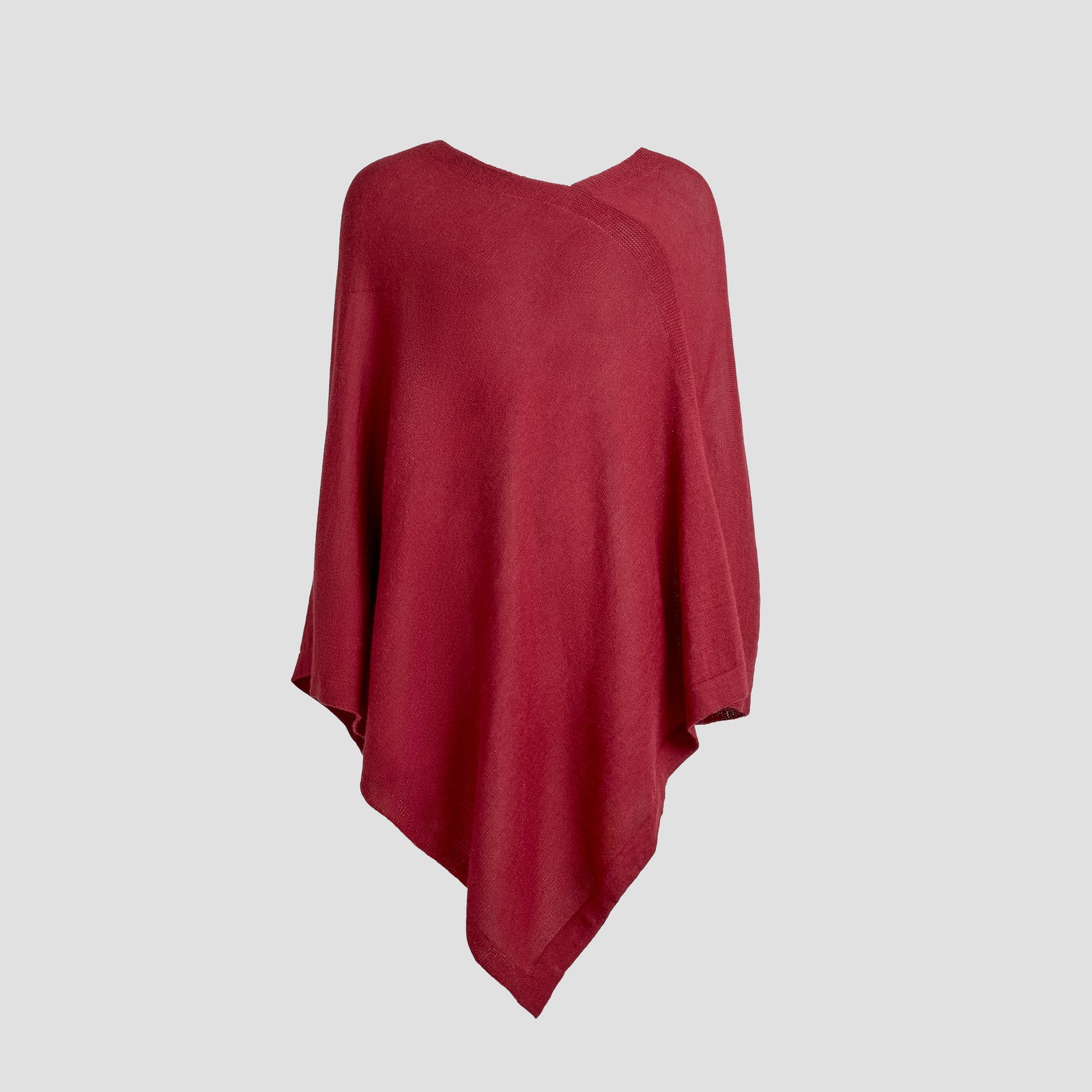 Almendra Poncho Baby Alpaca Color Guinda