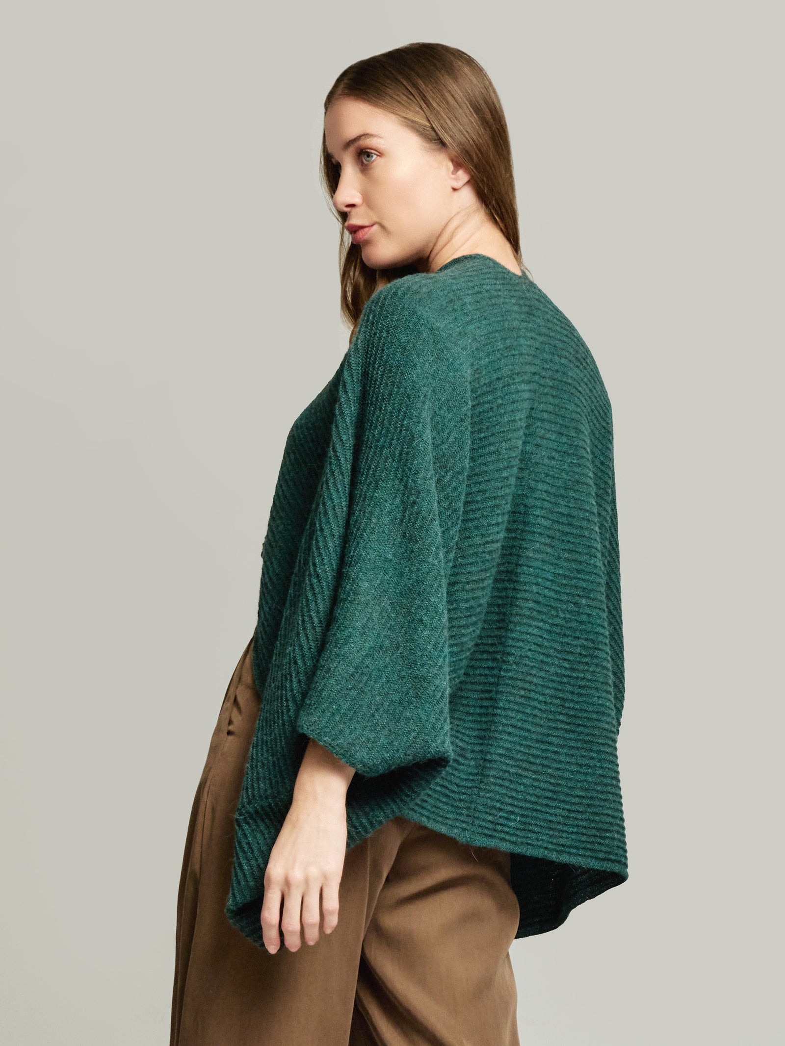 Poncho Tinaja Bebé Alpaca Color Verde
