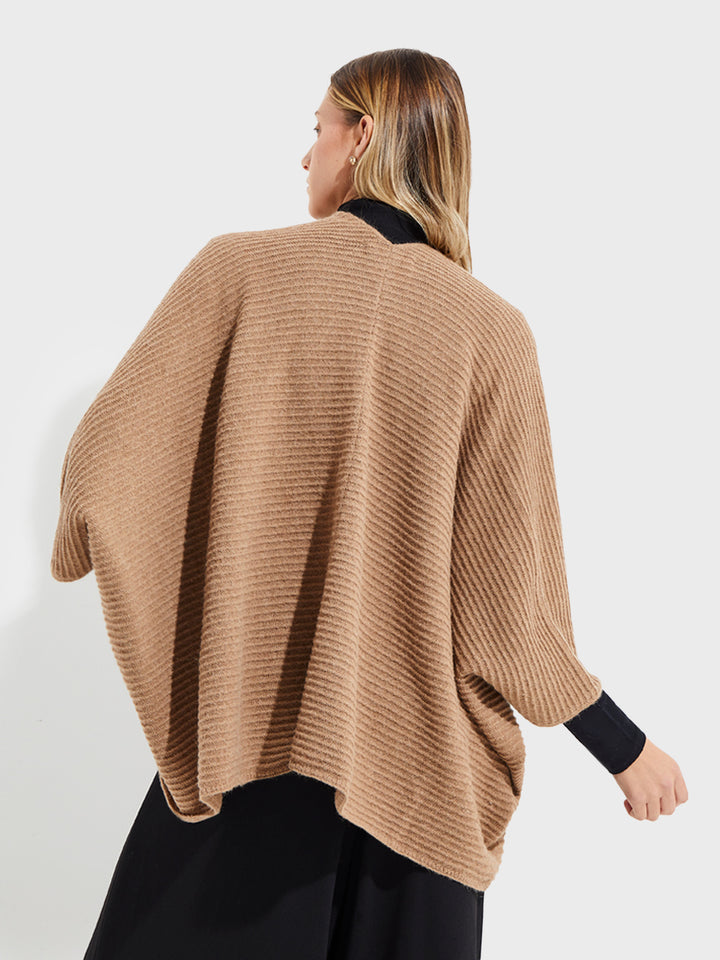 Poncho Tinaja Baby Alpaca Color Camel
