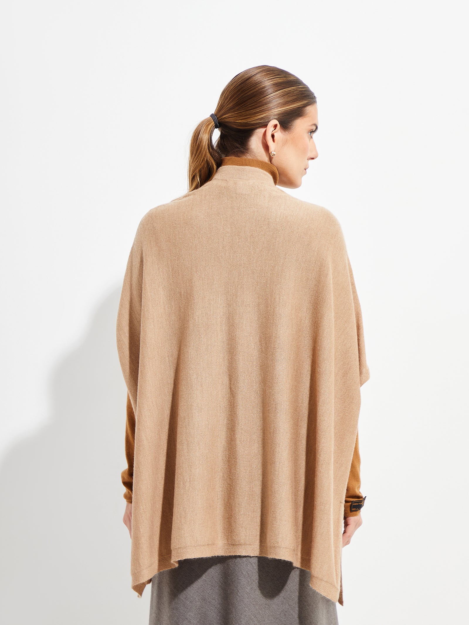 Tandem Cape Royal Alpaca Color Croissant