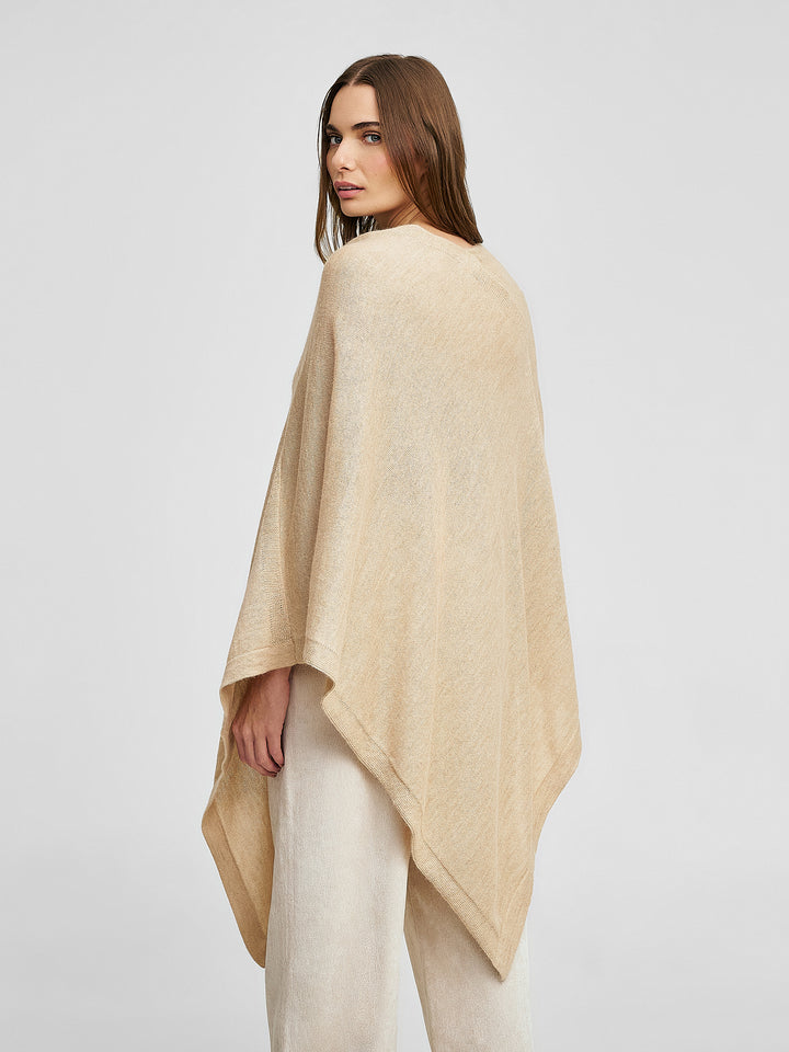 Poncho Almendra De Baby Alpaca Color Nomad