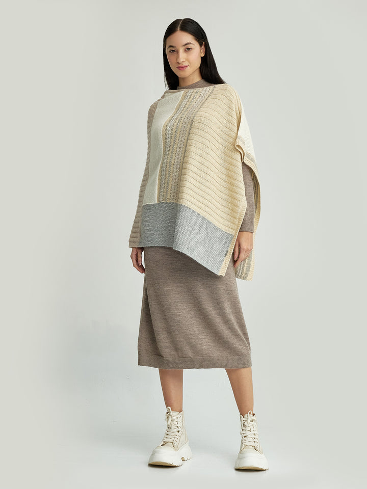 Ysadora Poncho Bebé Alpaca Color Beige