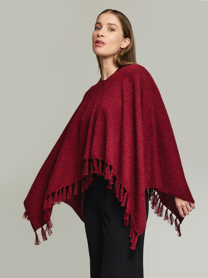 Poncho Scorpio Baby Alpaca Color Rojo
