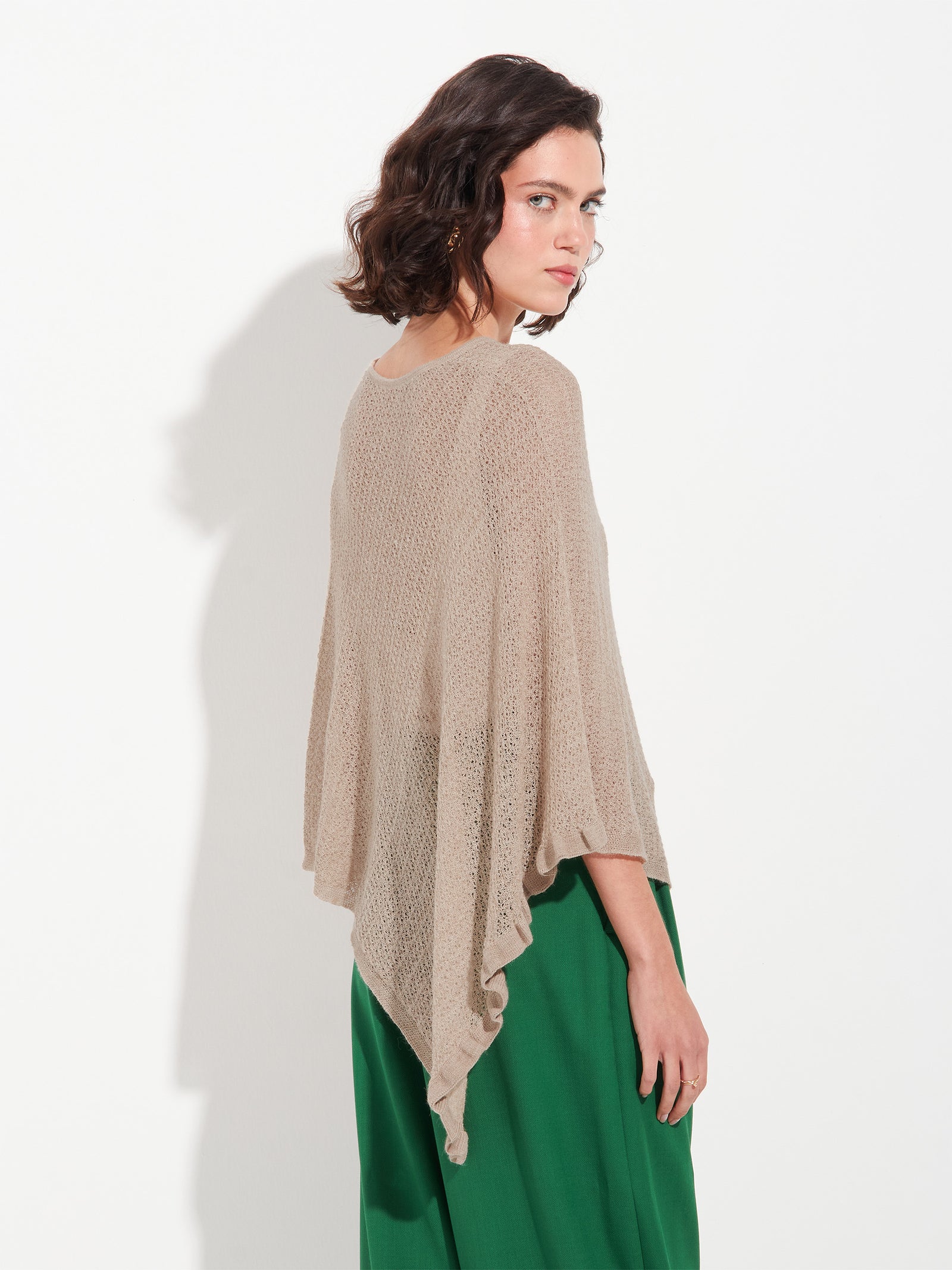 Zaeta Cape Baby Alpaca Color Beige