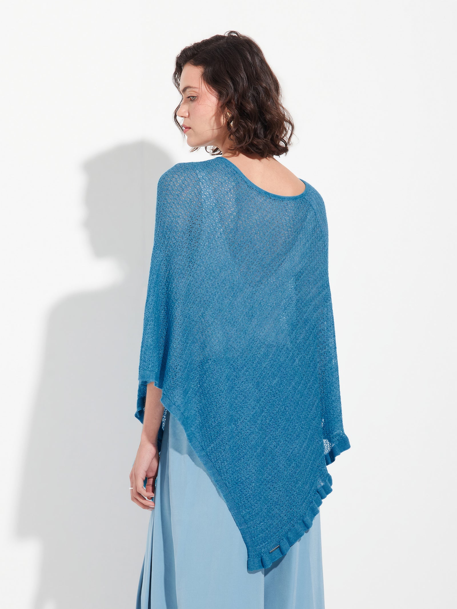 Zaeta Cape Baby Alpaca Color Blue