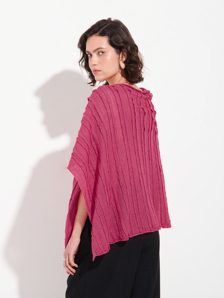 Poncho Zarina de alpaca bebé color fucsia