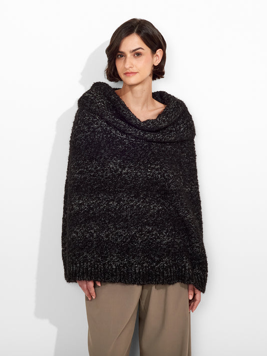 Zaira Poncho Suri Alpaca Color Black