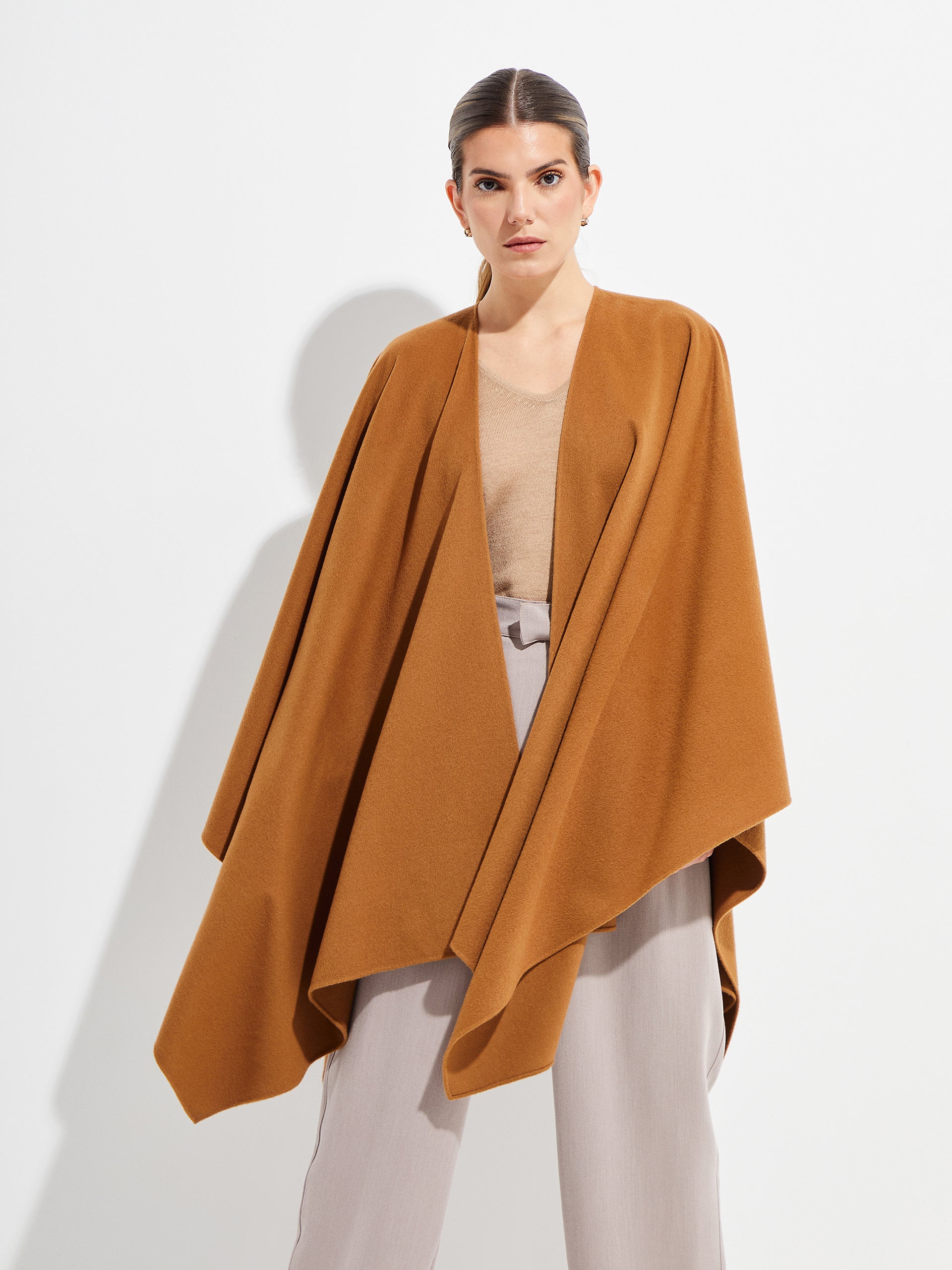 HYEON へヨンted cape camel HYEON (ヘヨン) official online store