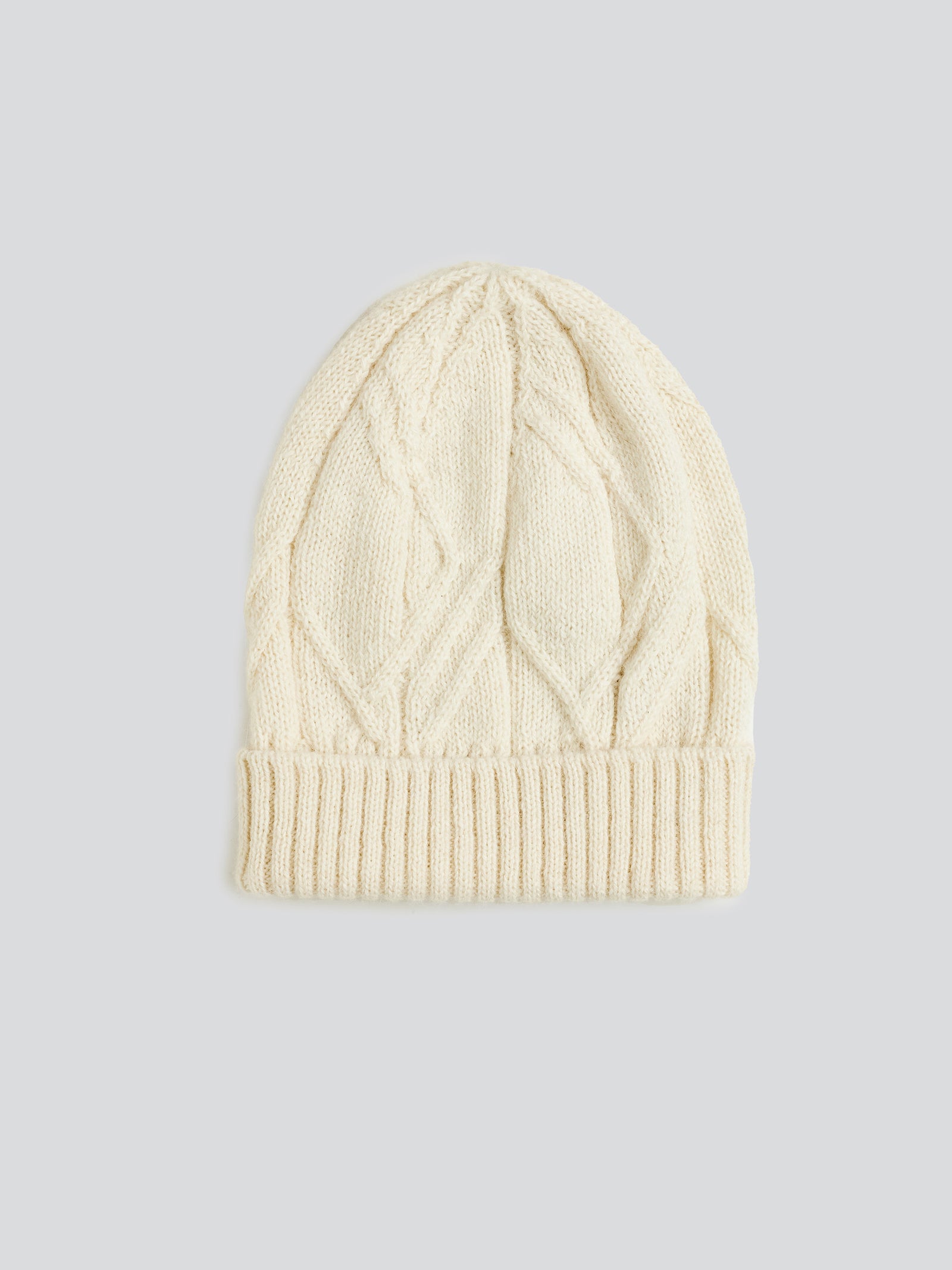 Yann Hat Baby Alpaca Color Ecru