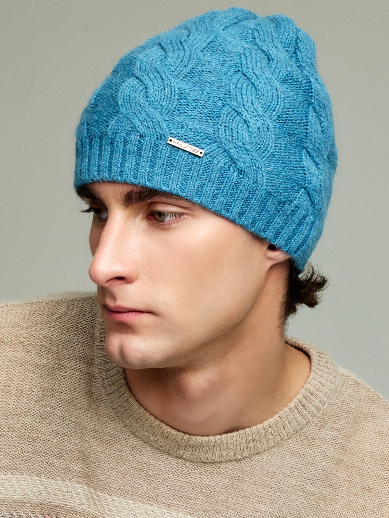 Yarela Hat Baby Alpaca Color Light Blue