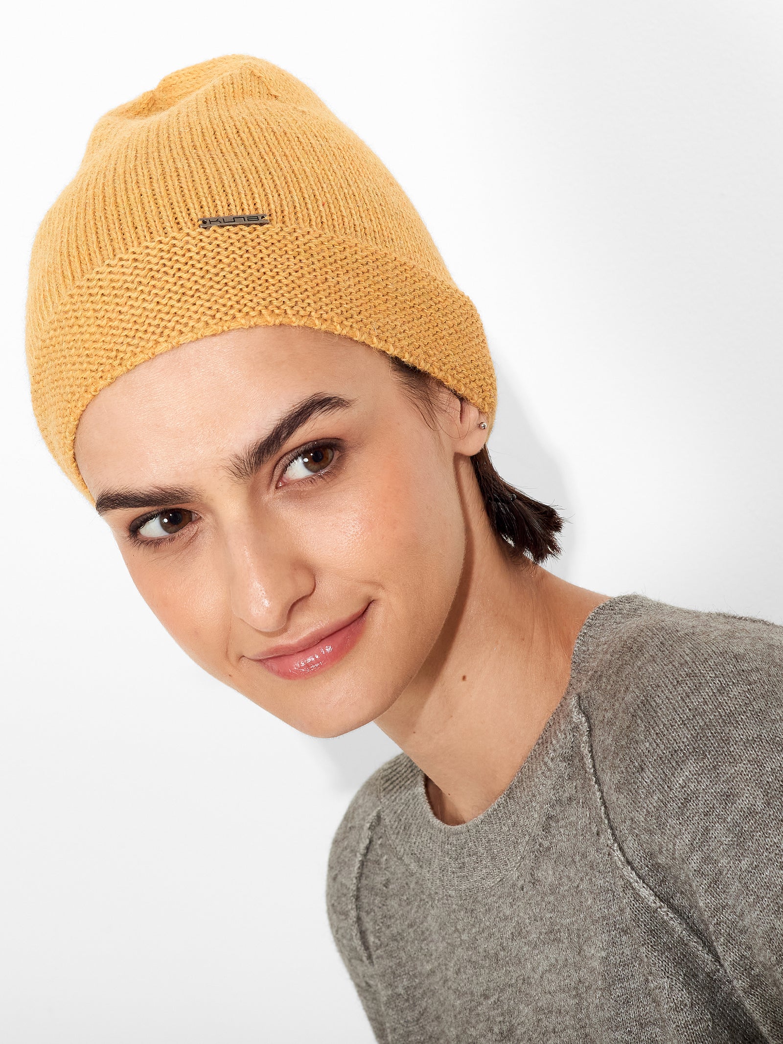 Zafiro Hat Baby Alpaca Color Yellow