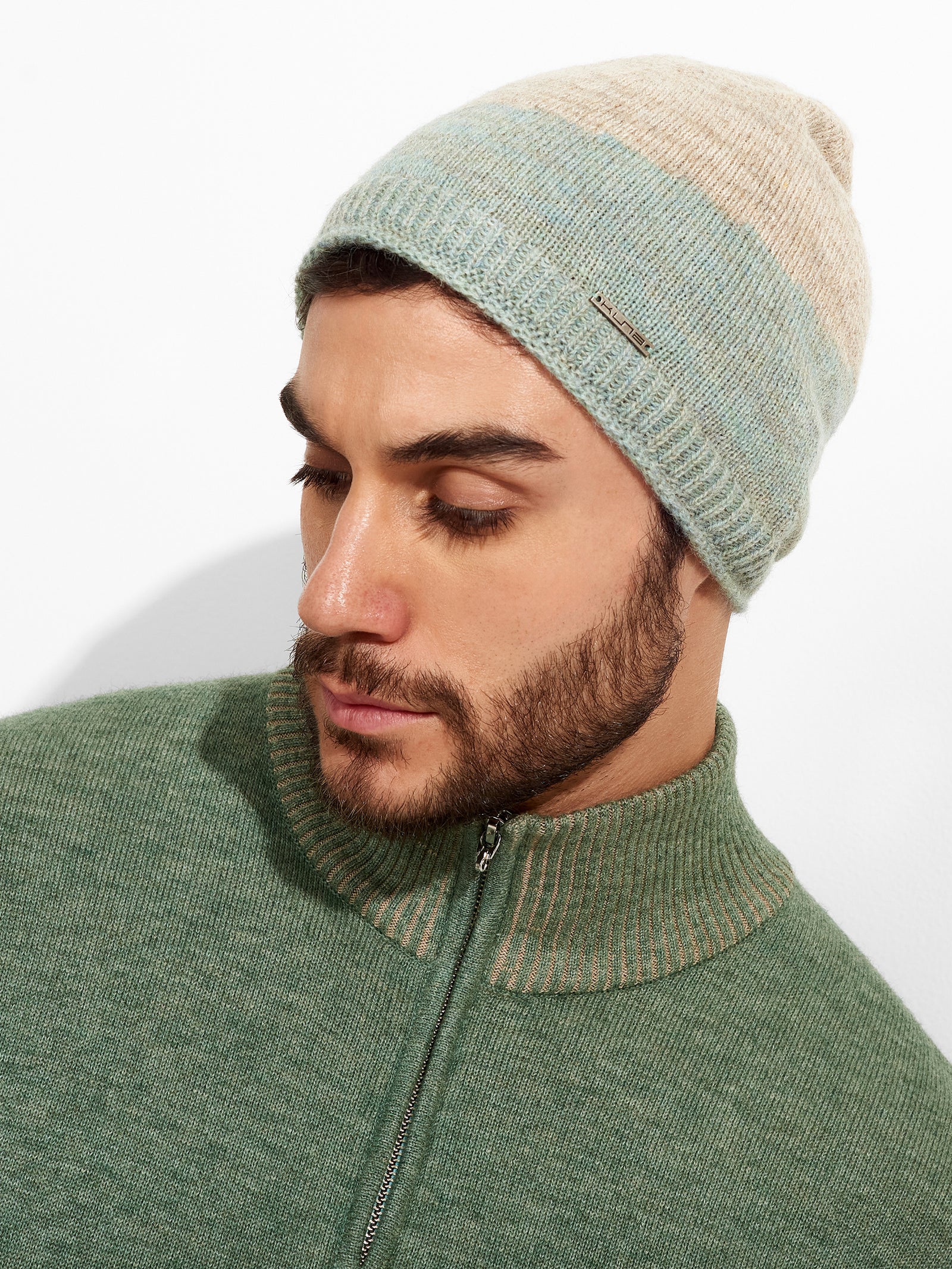 Gorro Zoe de baby alpaca color azul claro