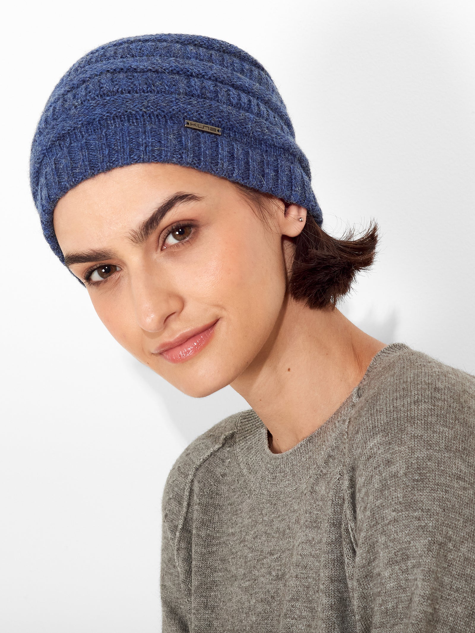 Zada Hat Baby Alpaca Color Blue