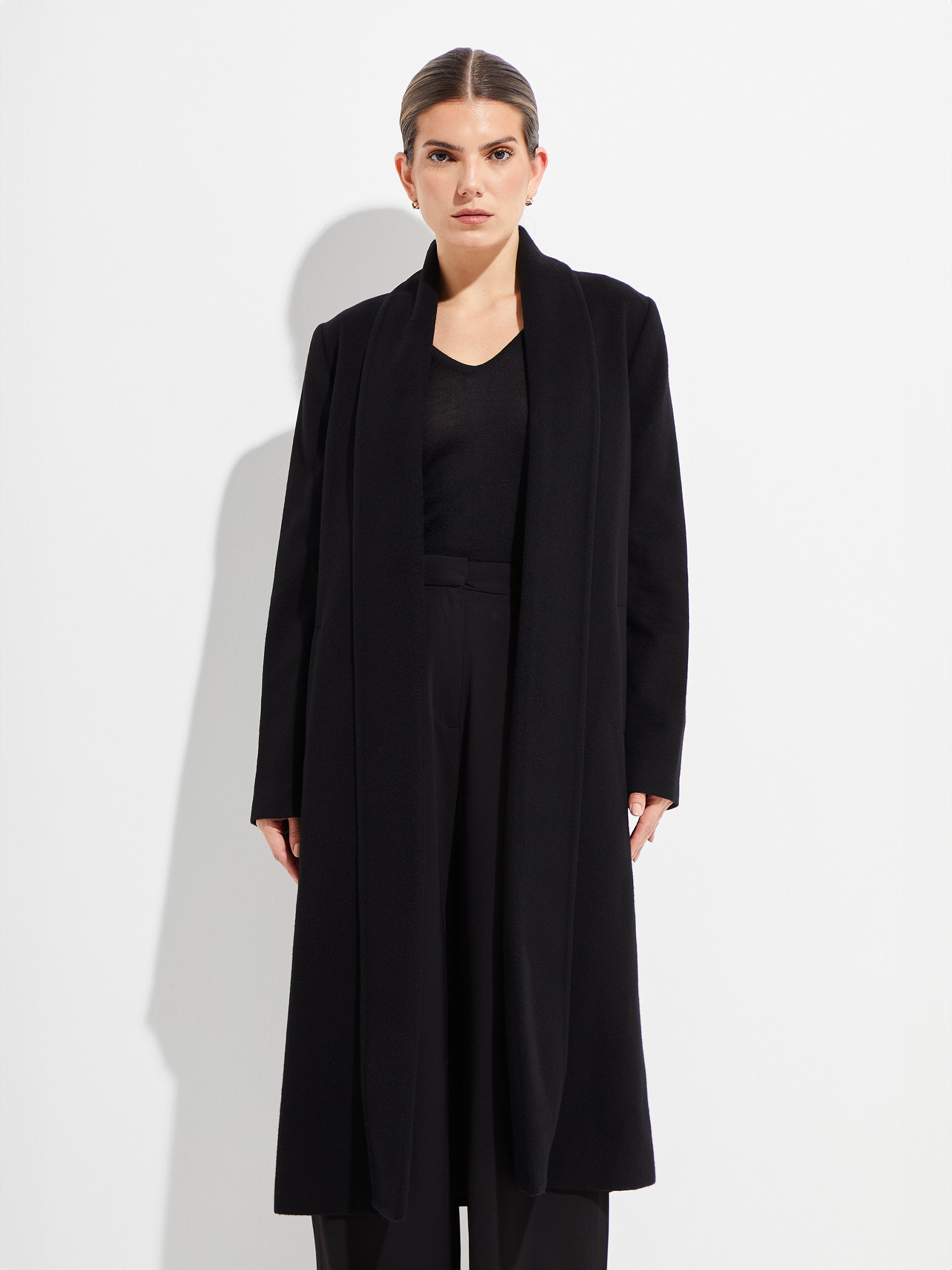Long Swing Coat Vicuña Color Black