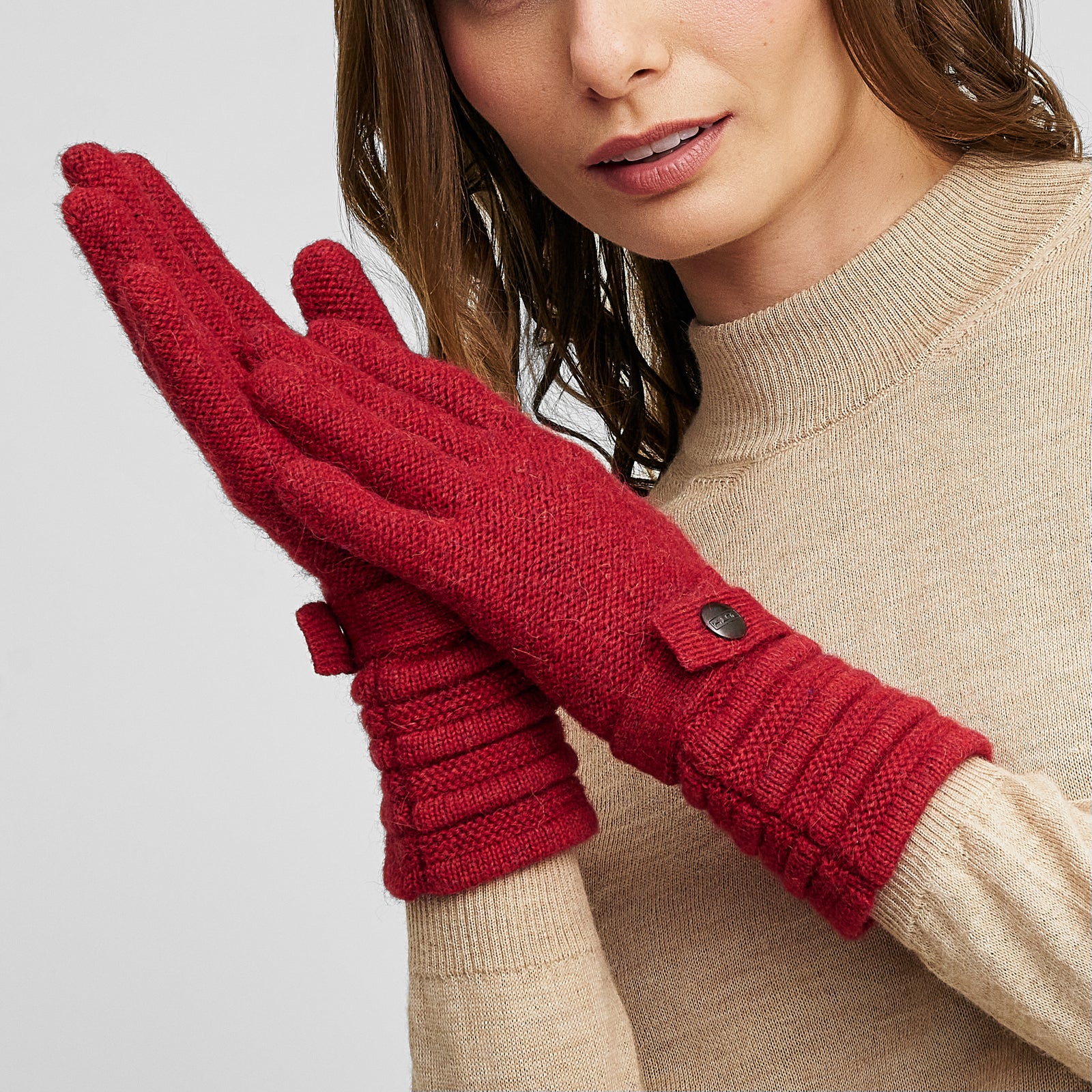 Welldone Gloves Baby Alpaca Color Red