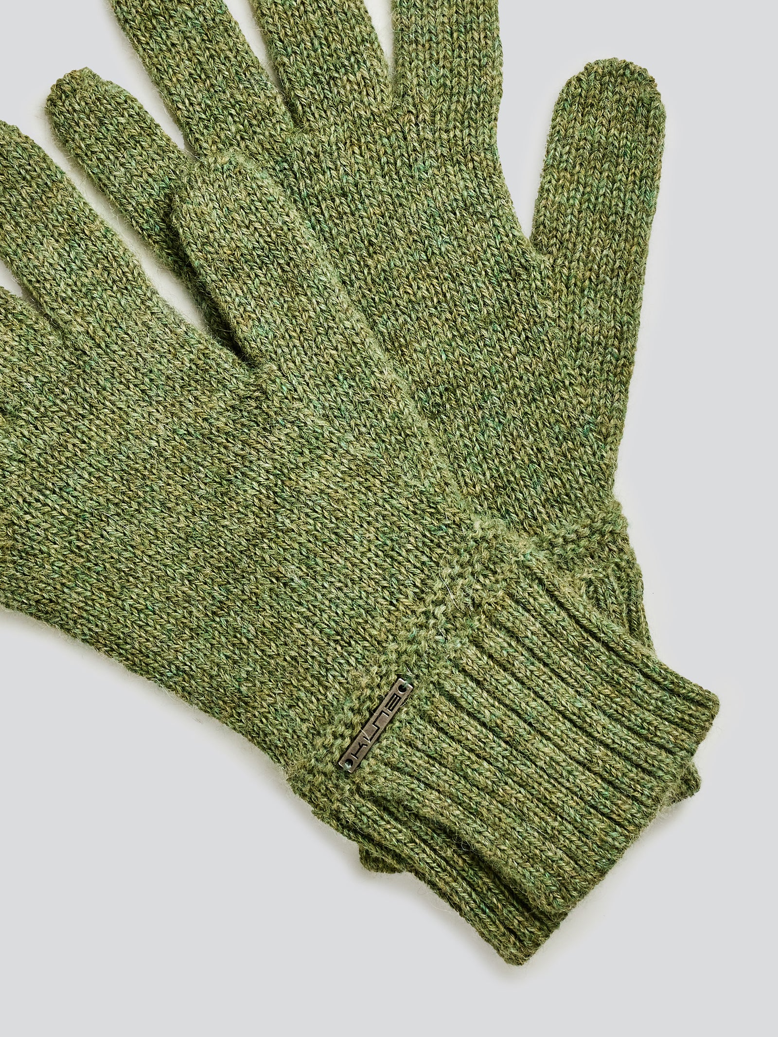 Yrma Gloves Baby Alpaca Color Green